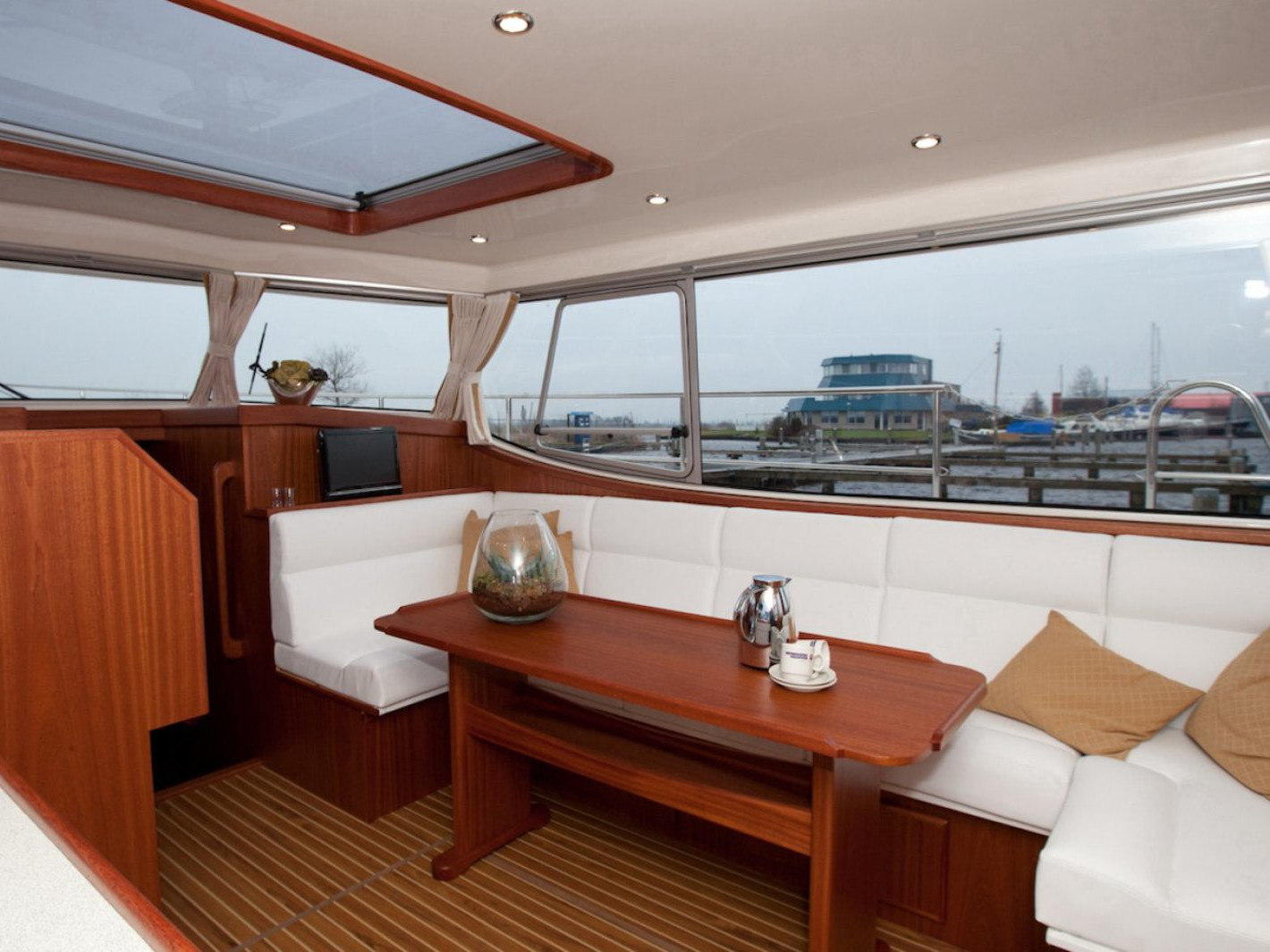 Brandsma Luna 40 — photo 15