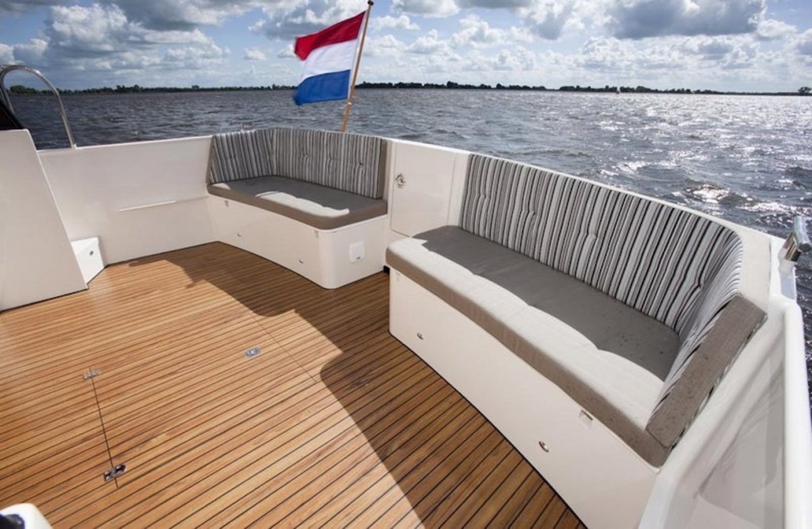 Brandsma Luna 40 — photo 11