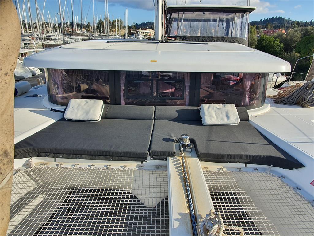 Lagoon 42 — photo 17