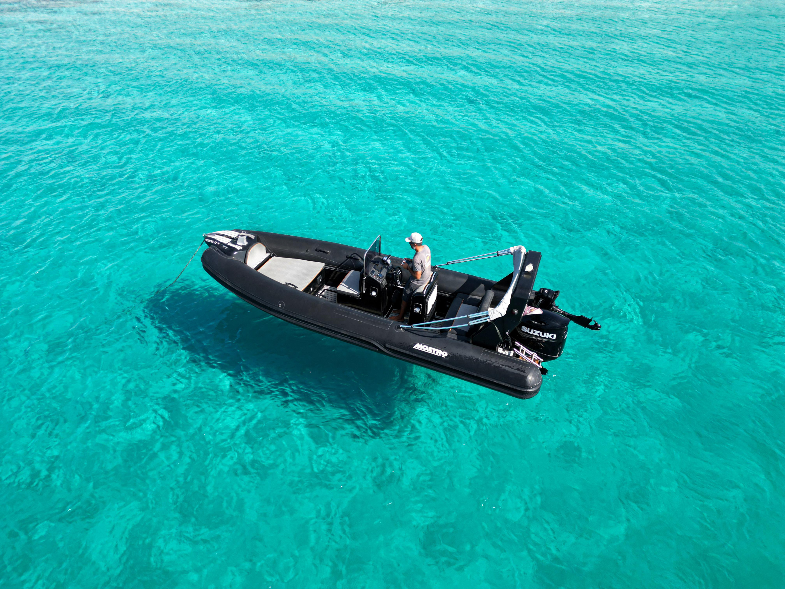 Mostro Offshore 621 — photo 4