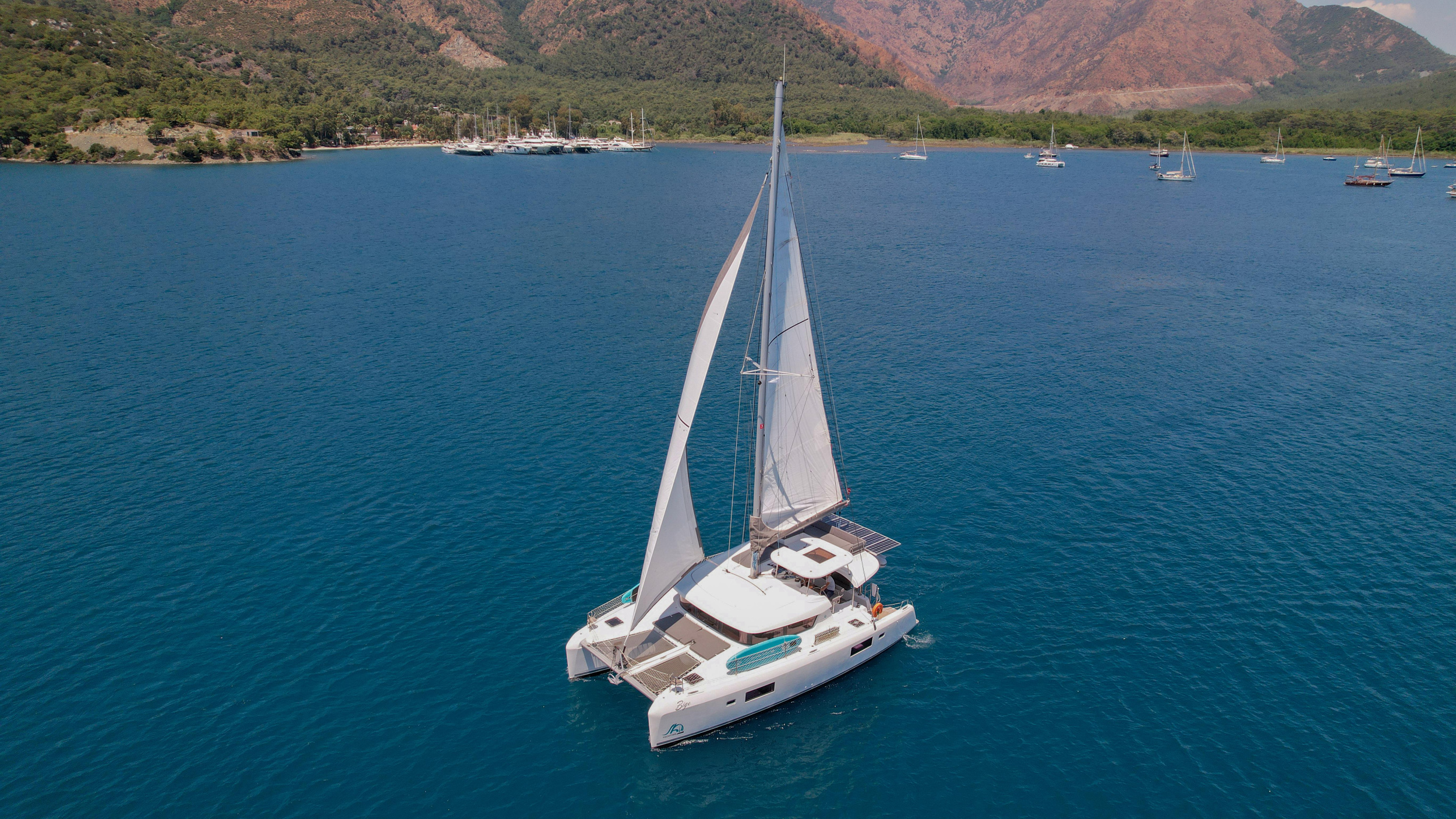 Lagoon 42 — photo 12