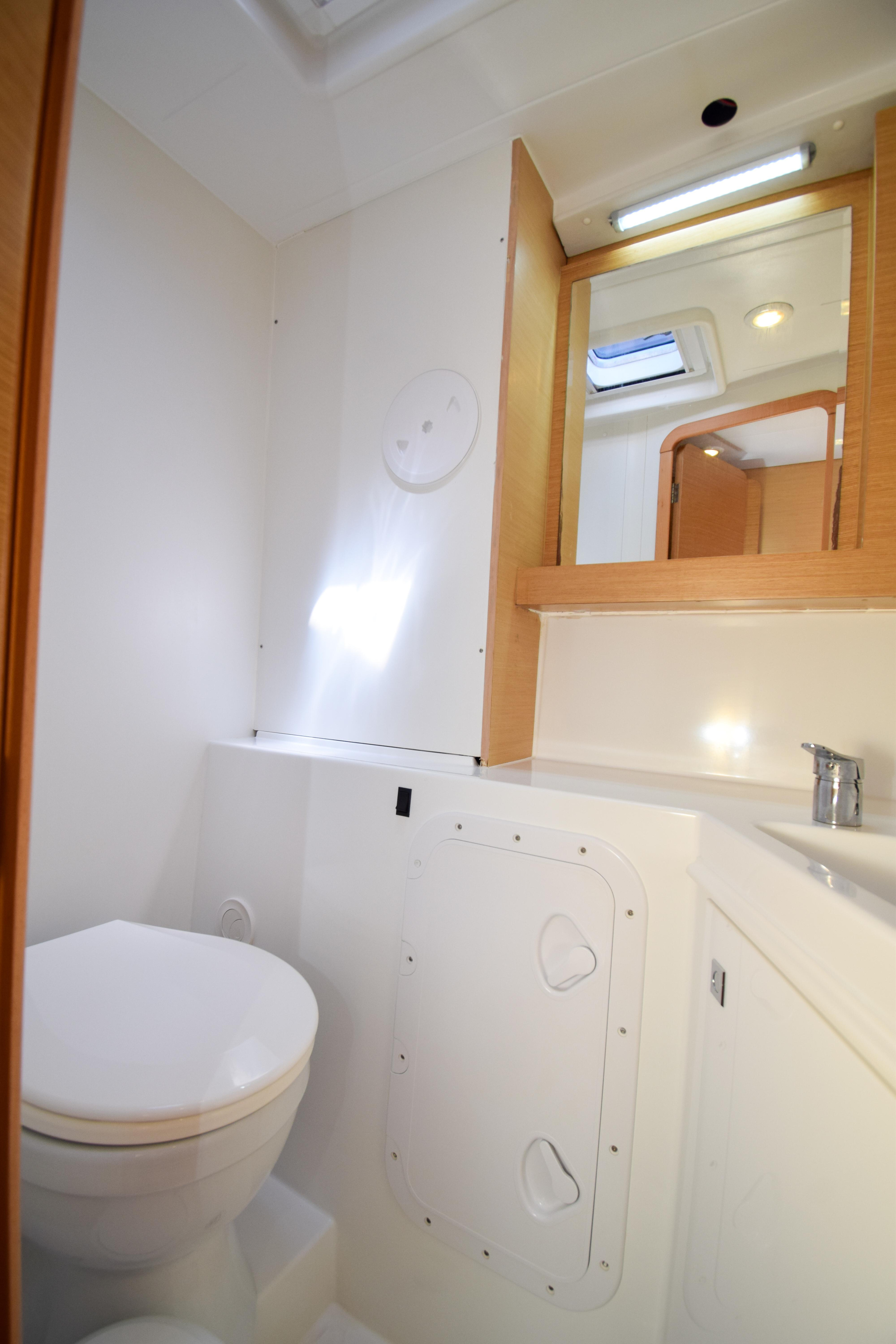 Lagoon 42 — photo 25