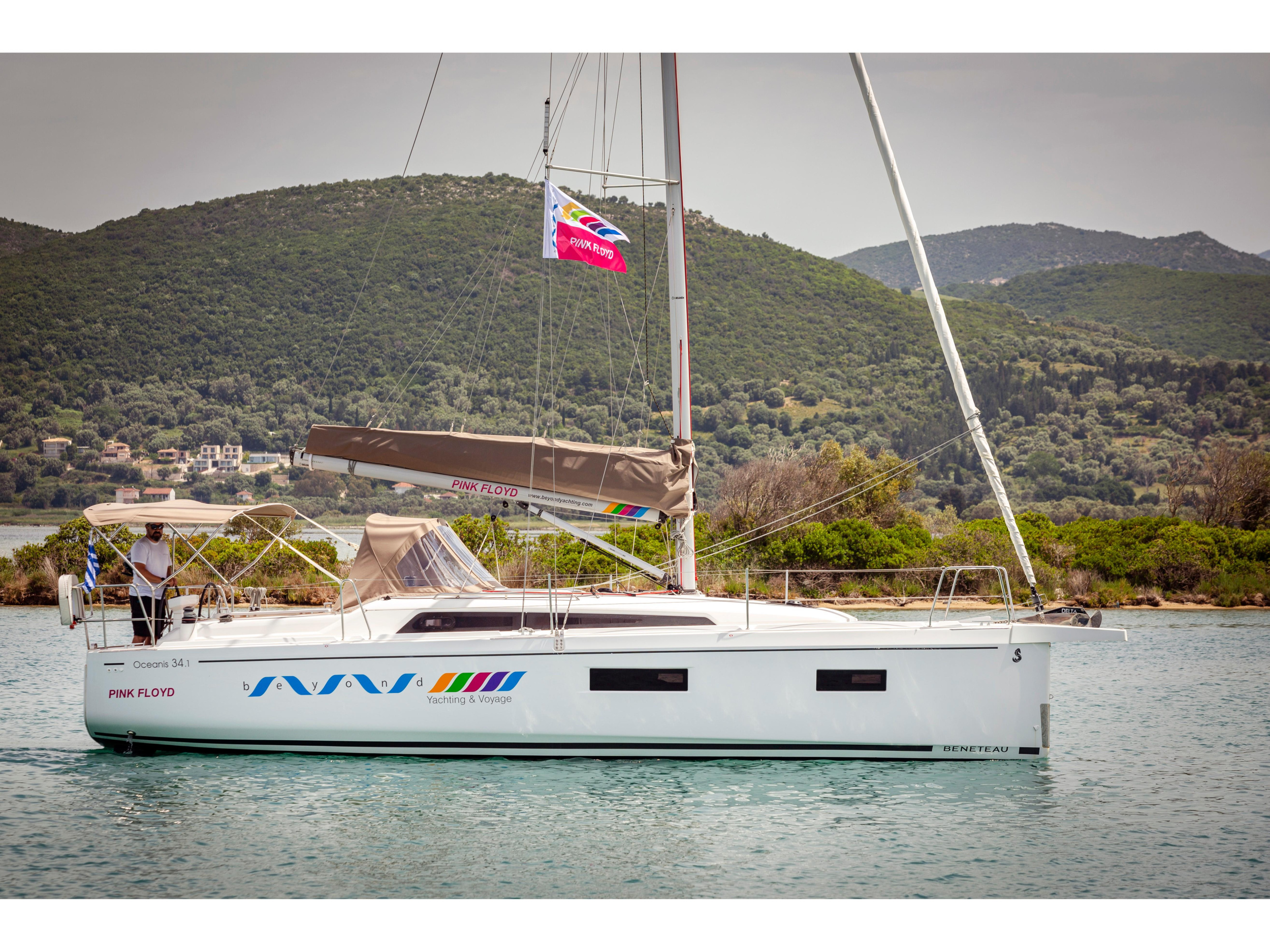 Oceanis 34.1 — photo 1