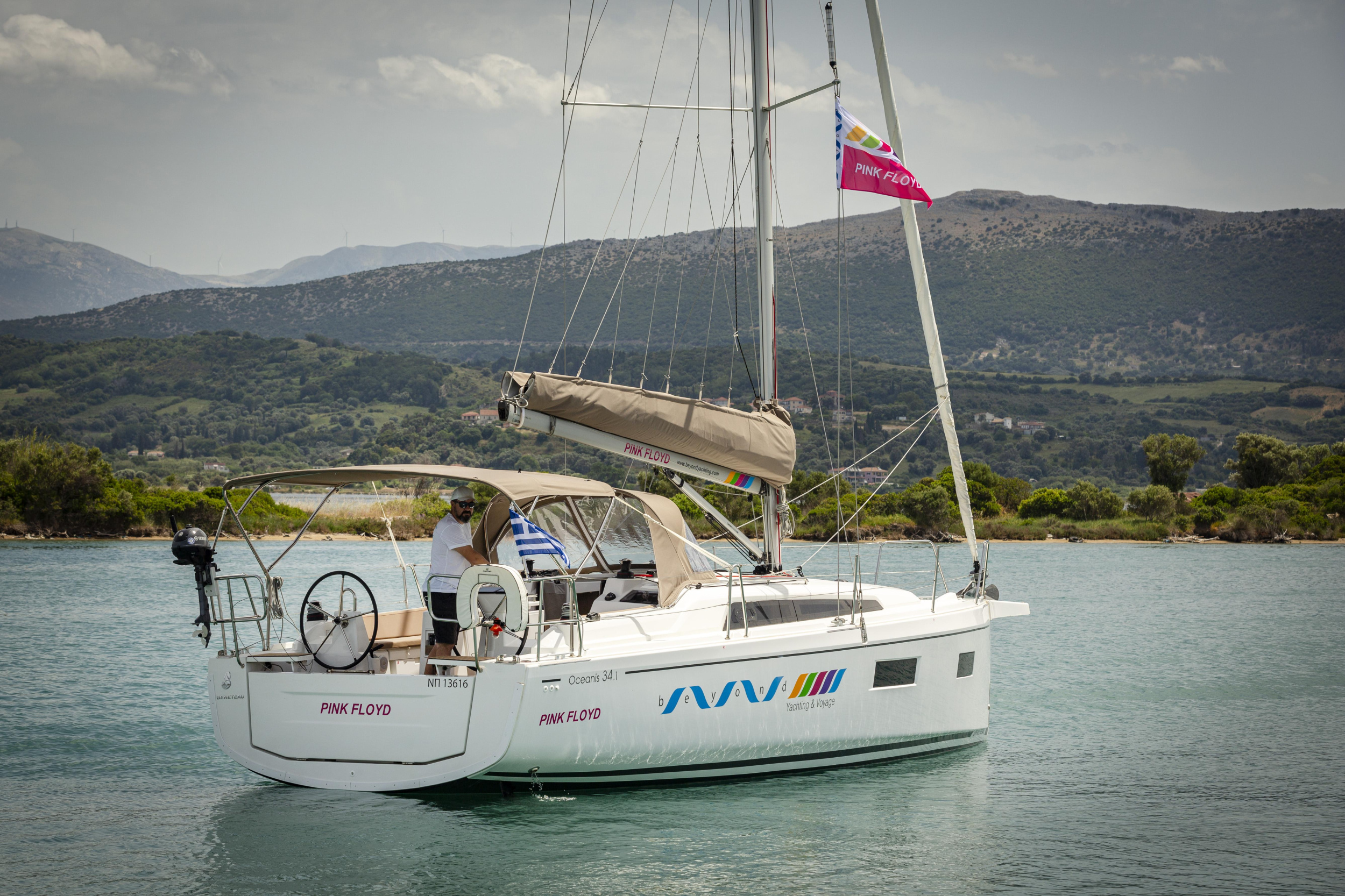 Oceanis 34.1 — photo 13