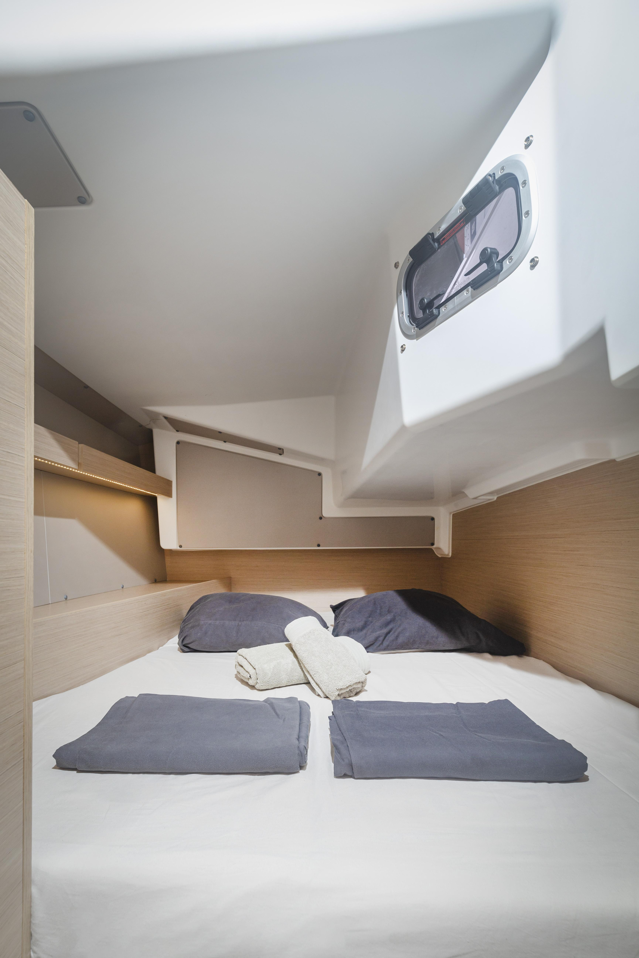 Oceanis 34.1 — photo 6