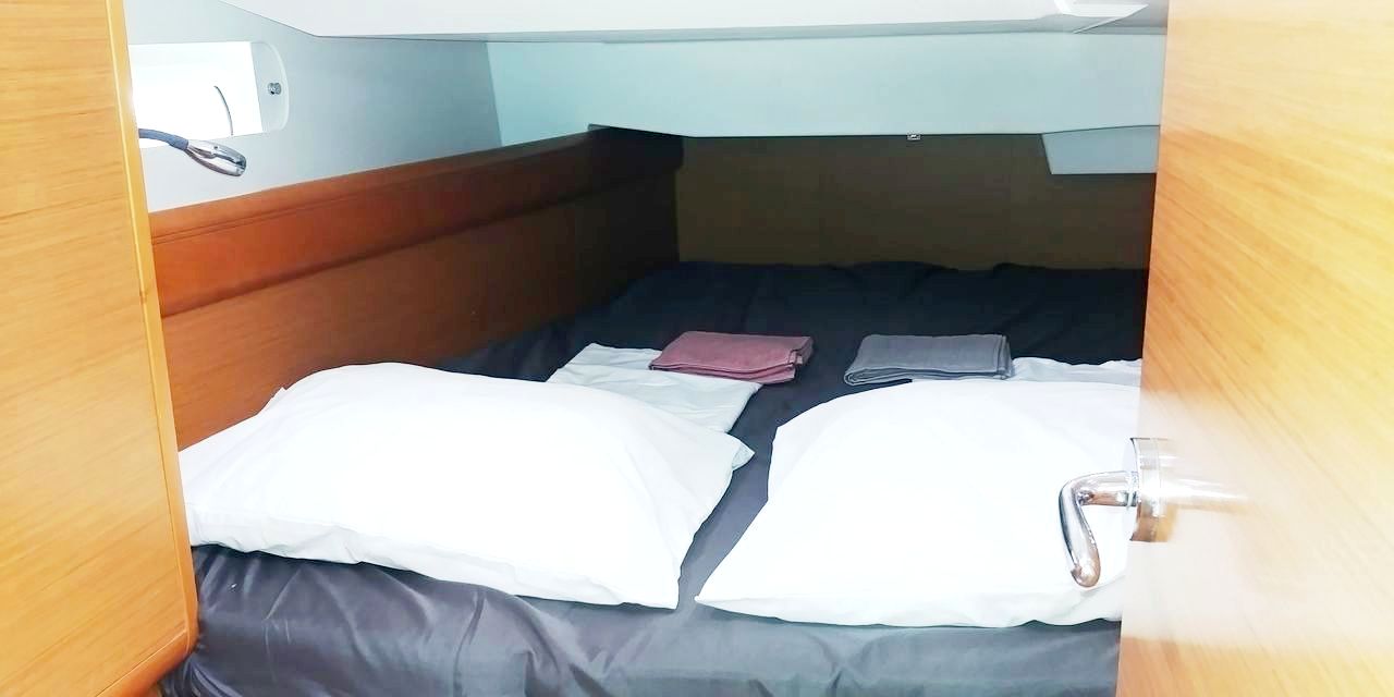 Sun Odyssey 409 — photo 2