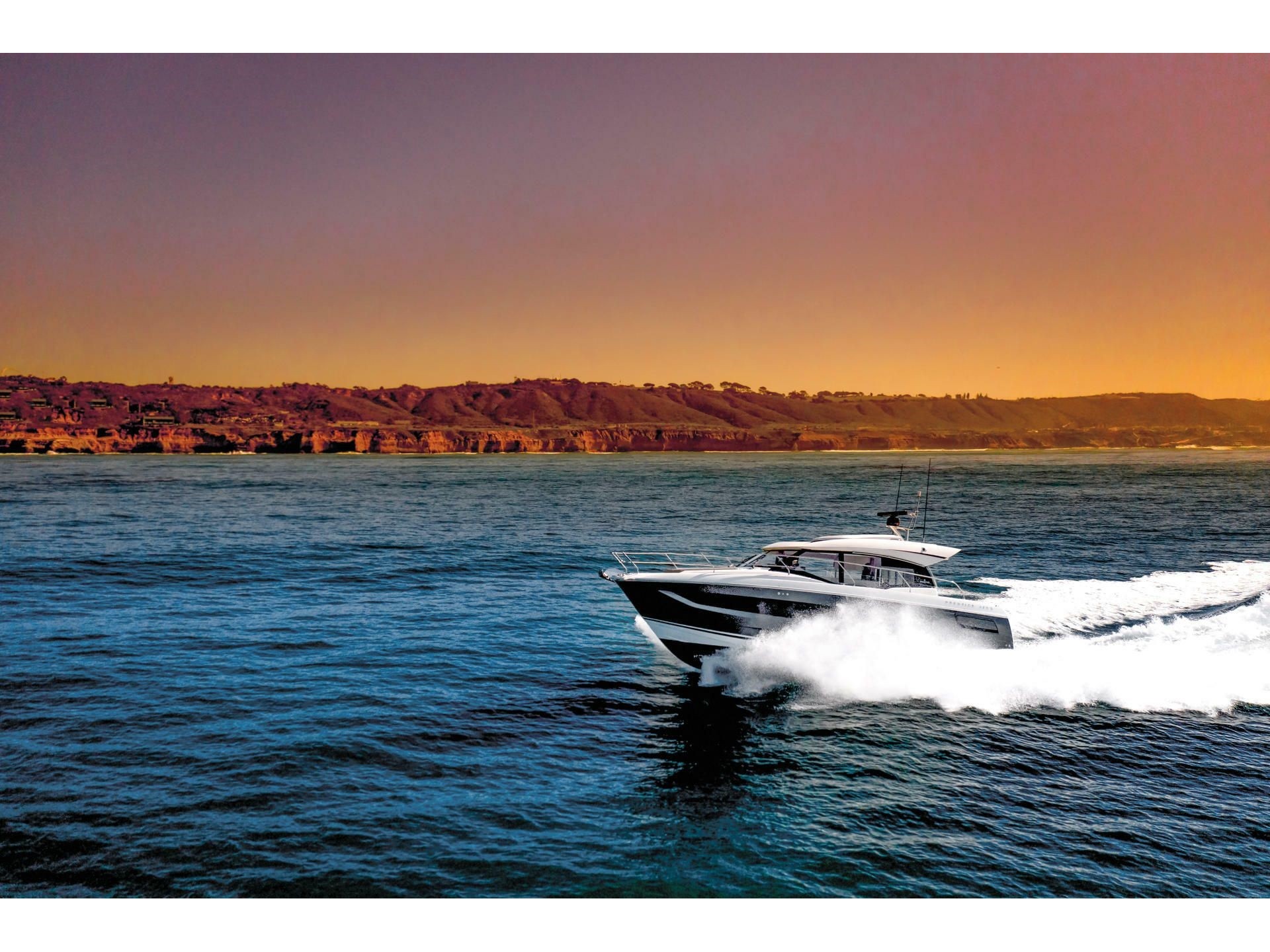 Prestige 420 S — photo 1