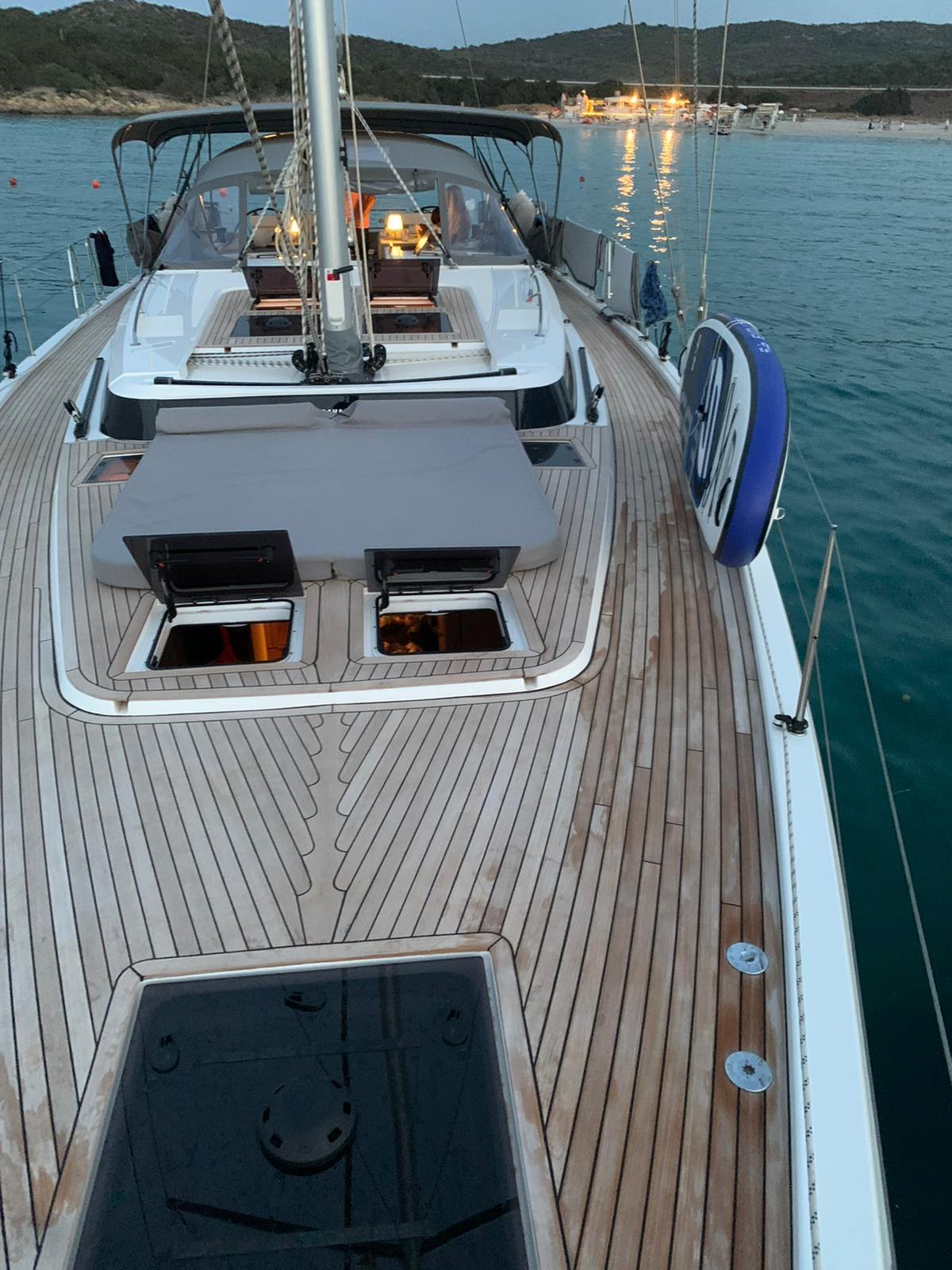 Bavaria C57 — photo 17
