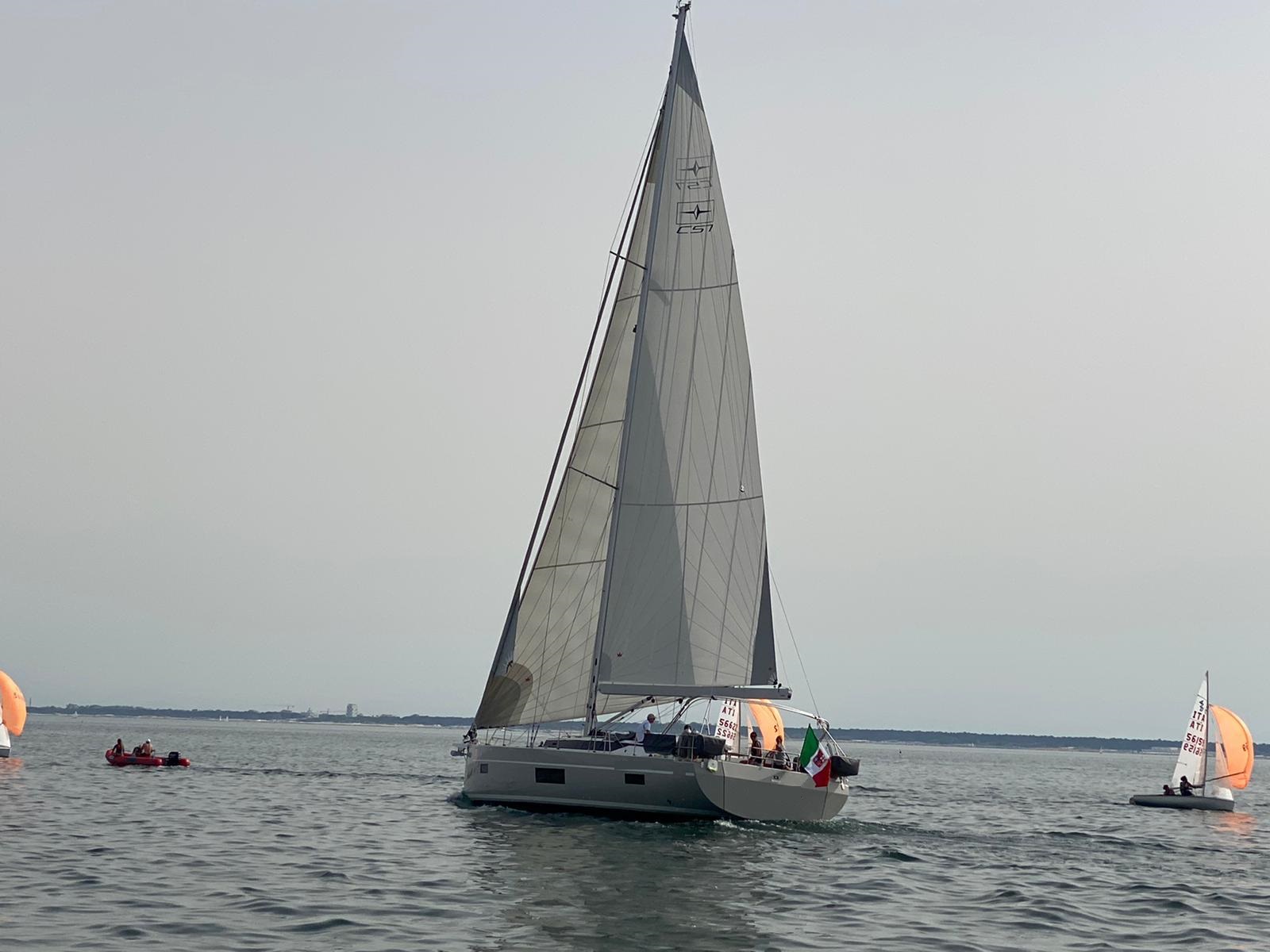 Bavaria C57 — photo 10