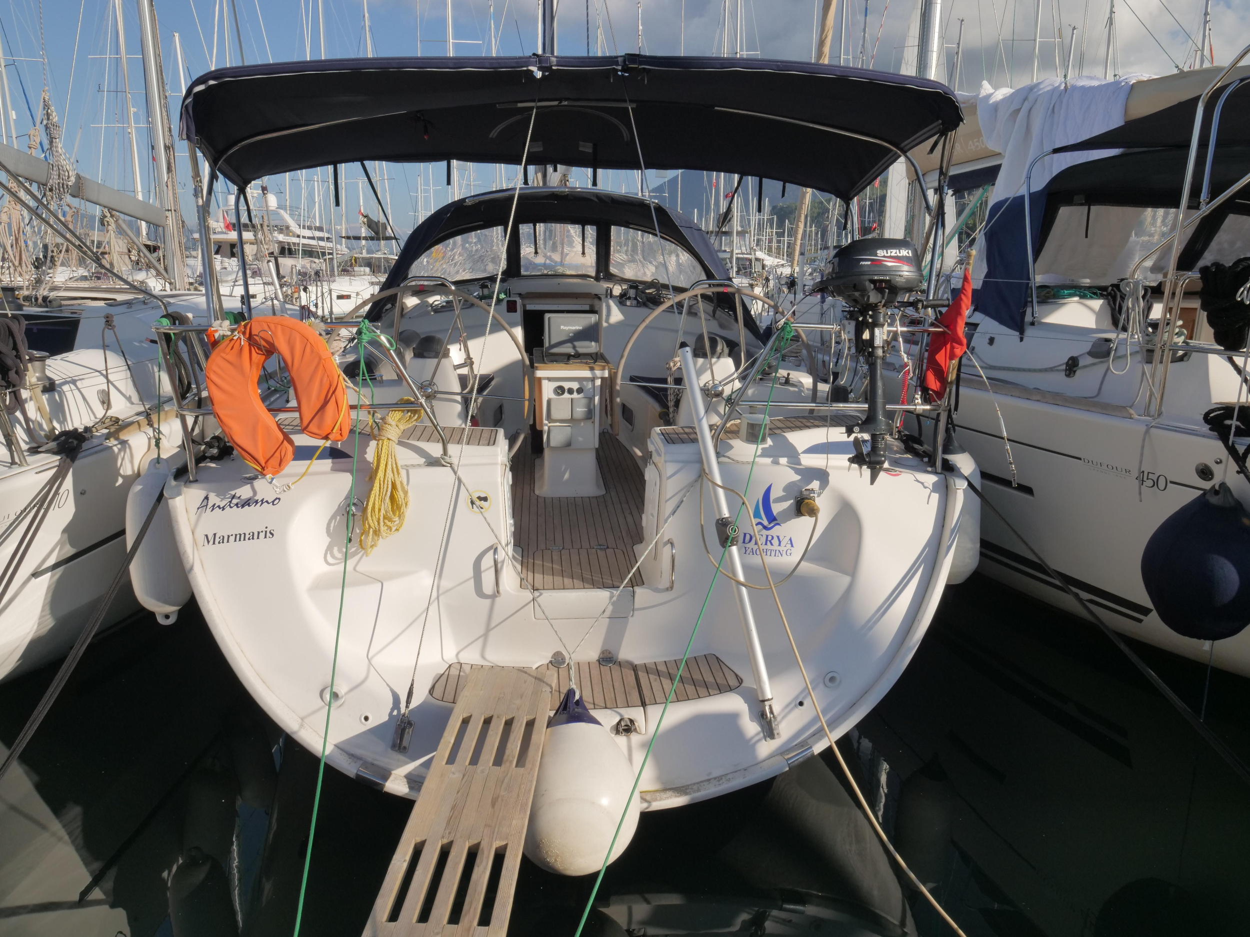 Bavaria 42 — photo 11