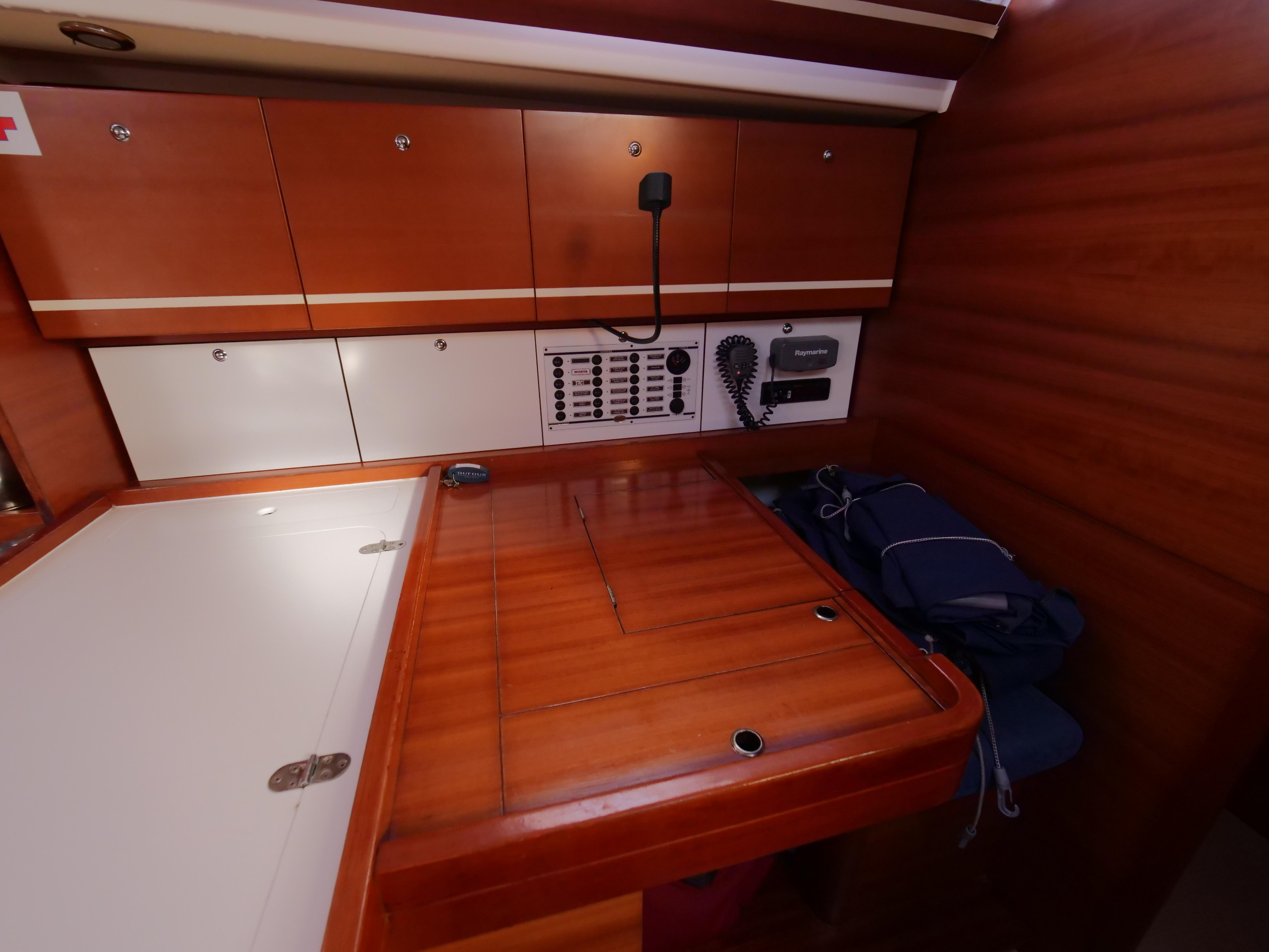 Dufour 445 Grand Large — photo 12