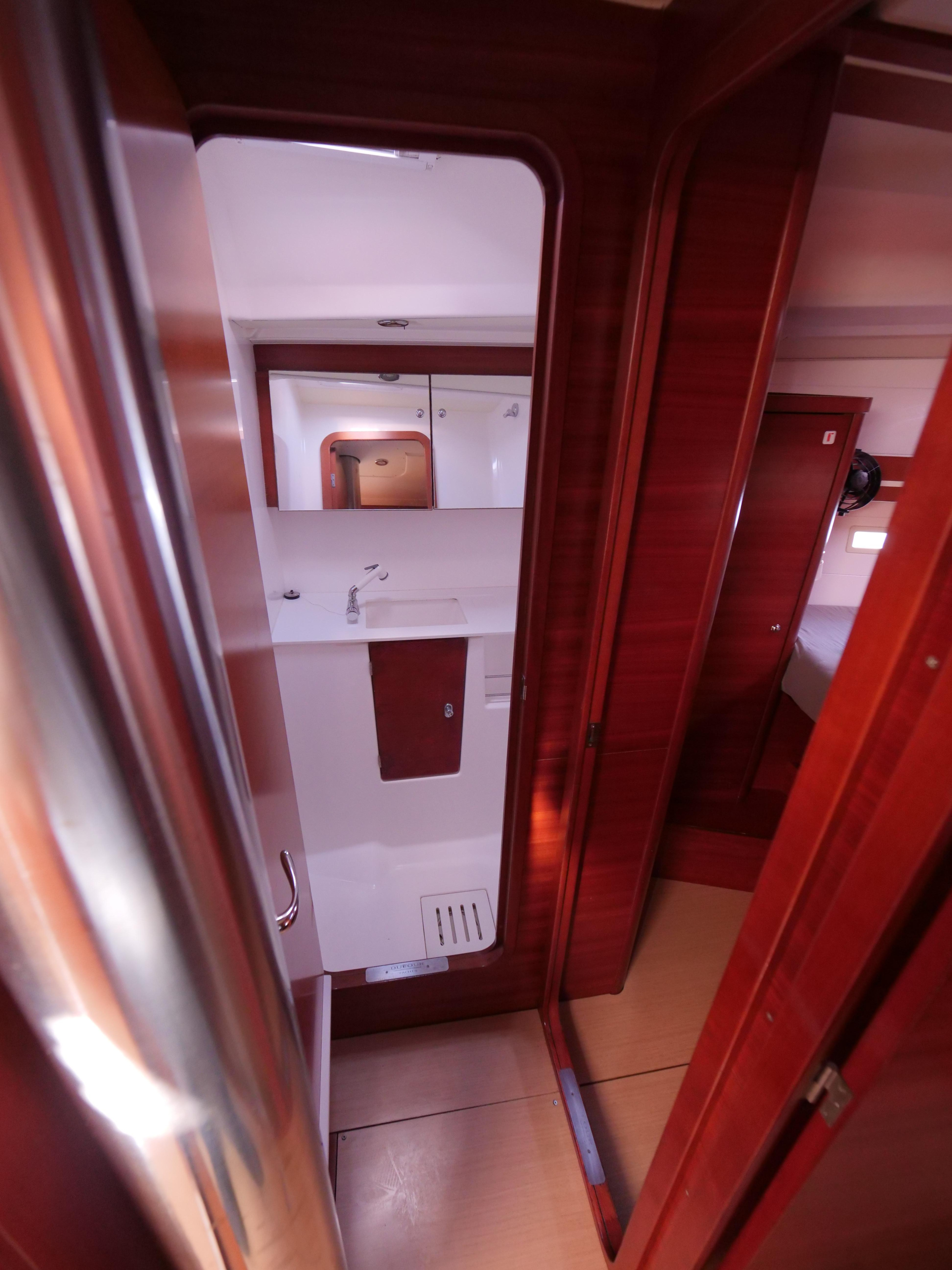 Dufour 445 Grand Large — photo 3