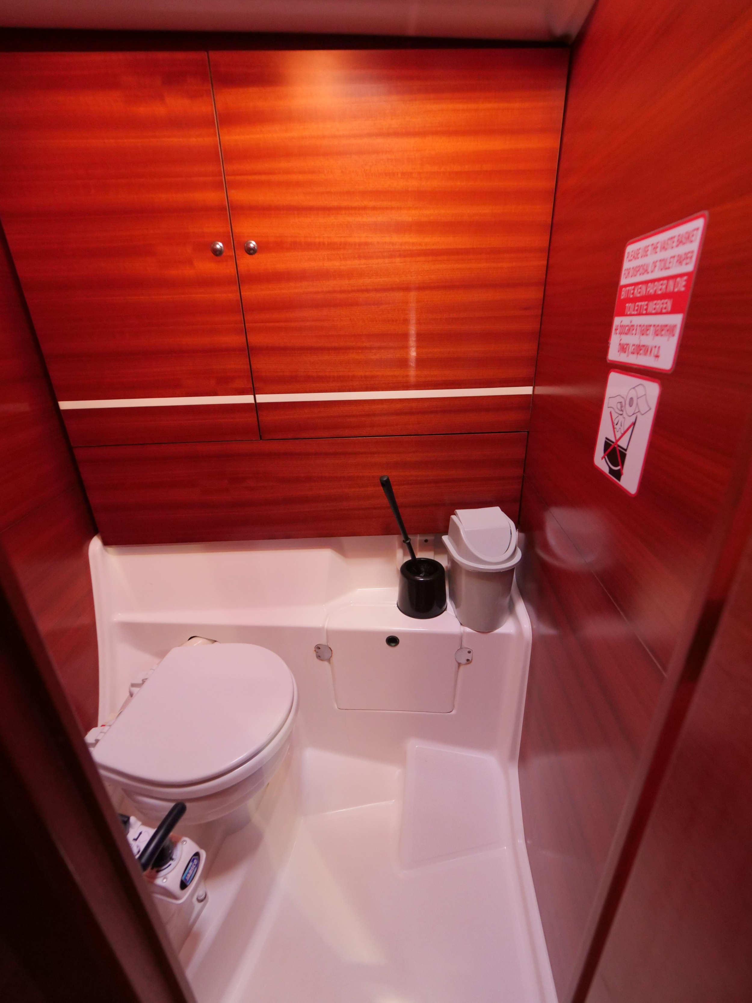 Dufour 445 Grand Large — photo 8