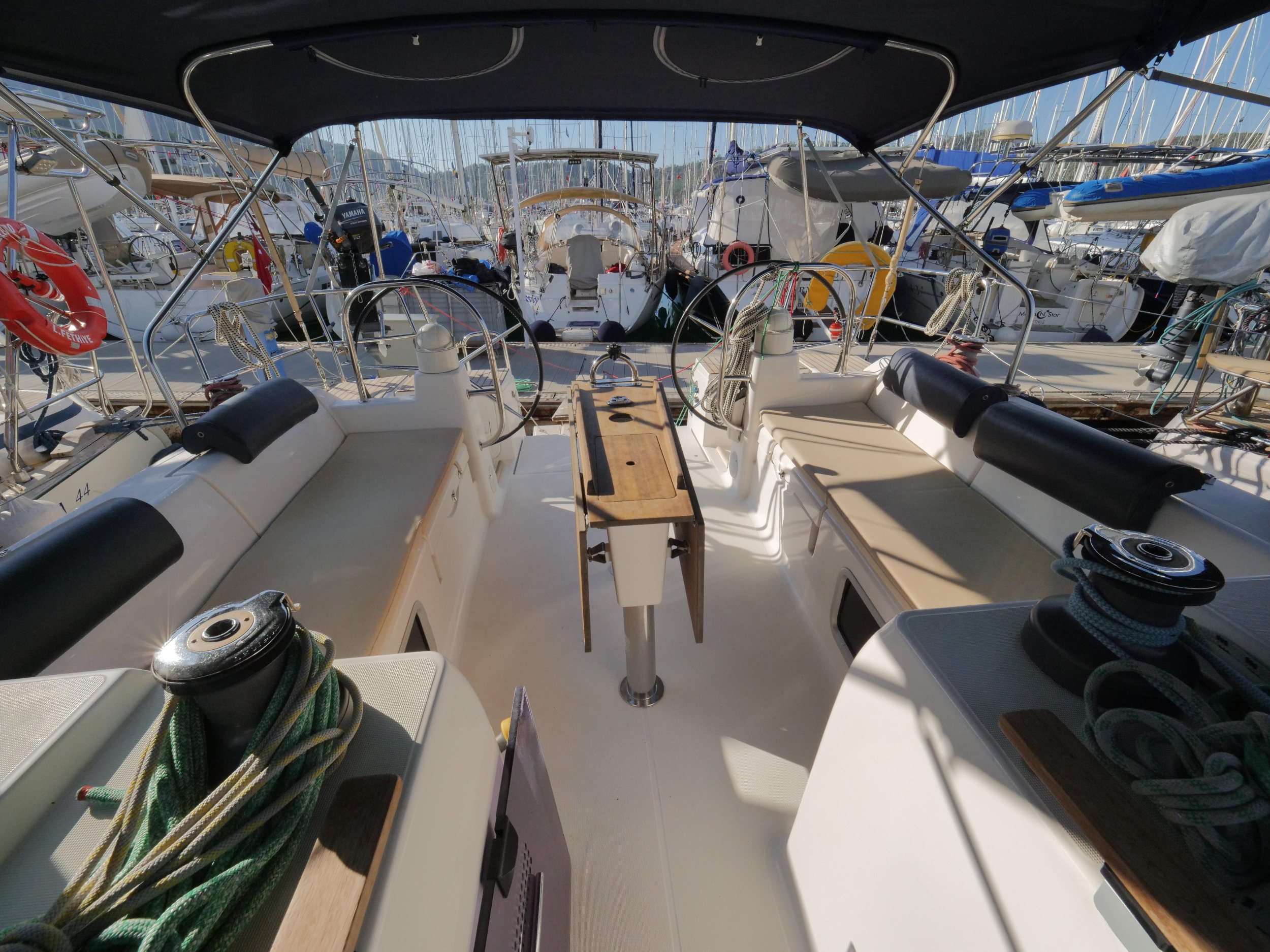 Dufour 445 Grand Large — photo 10