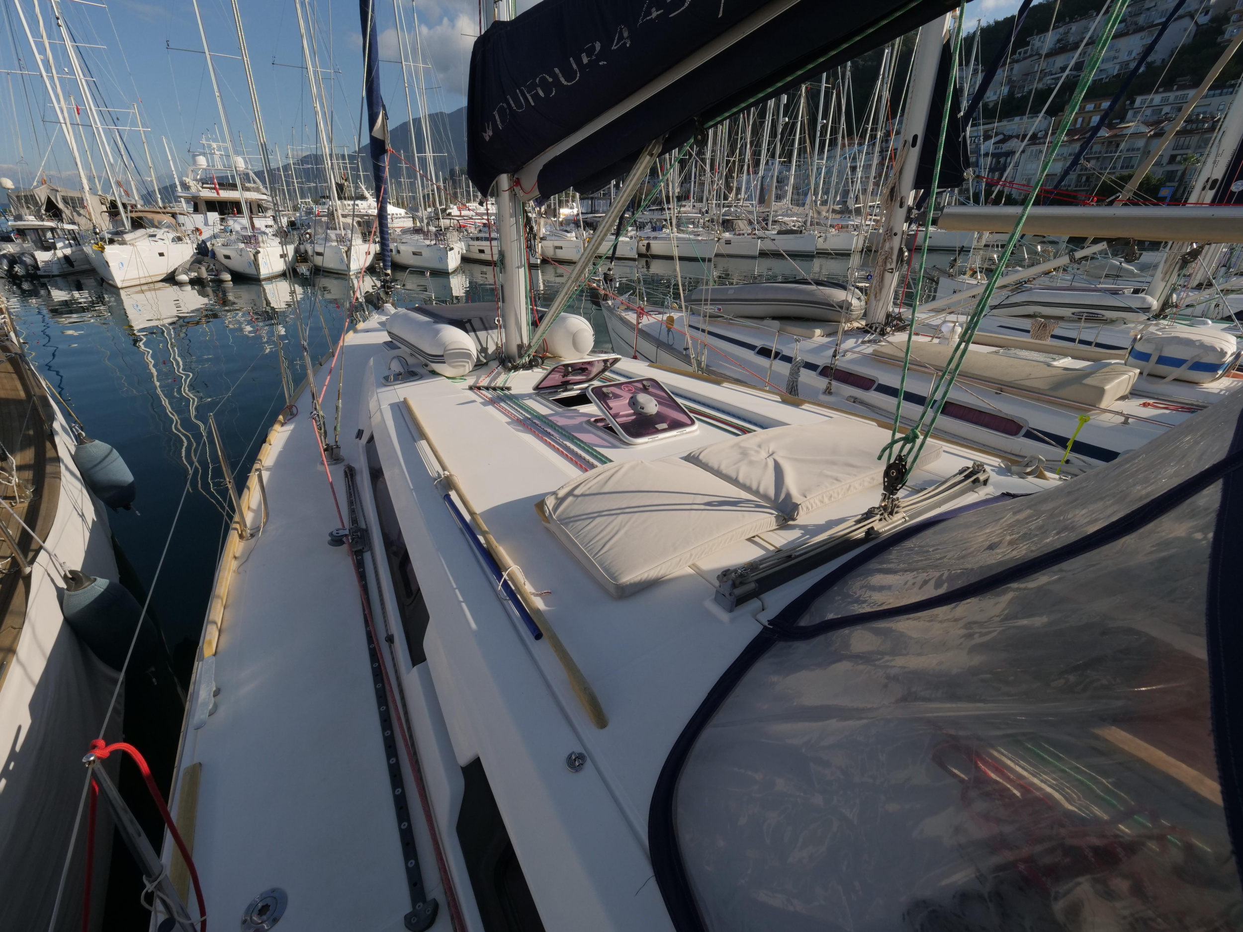 Dufour 445 Grand Large — photo 17