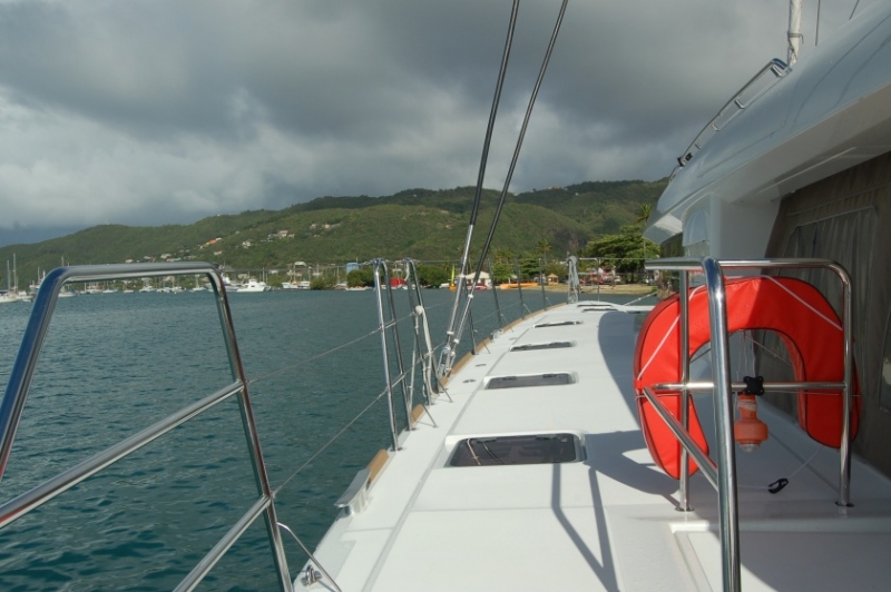Lagoon 620 — photo 30
