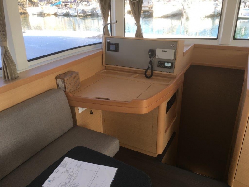 Lagoon 42 — photo 15