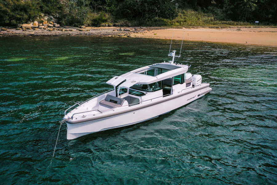 Axopar 37 XC Cross Cabin — photo 5