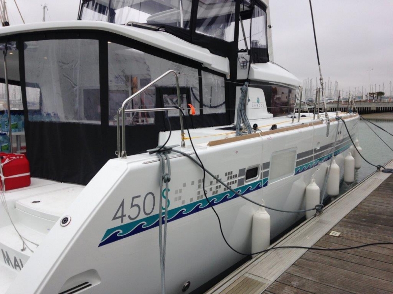 Lagoon 450 SporTop — photo 23