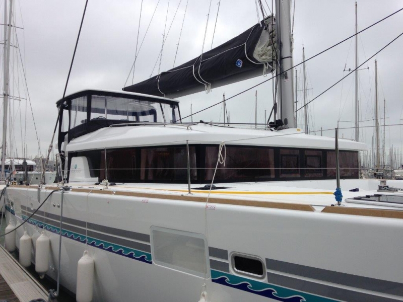 Lagoon 450 SporTop — photo 21