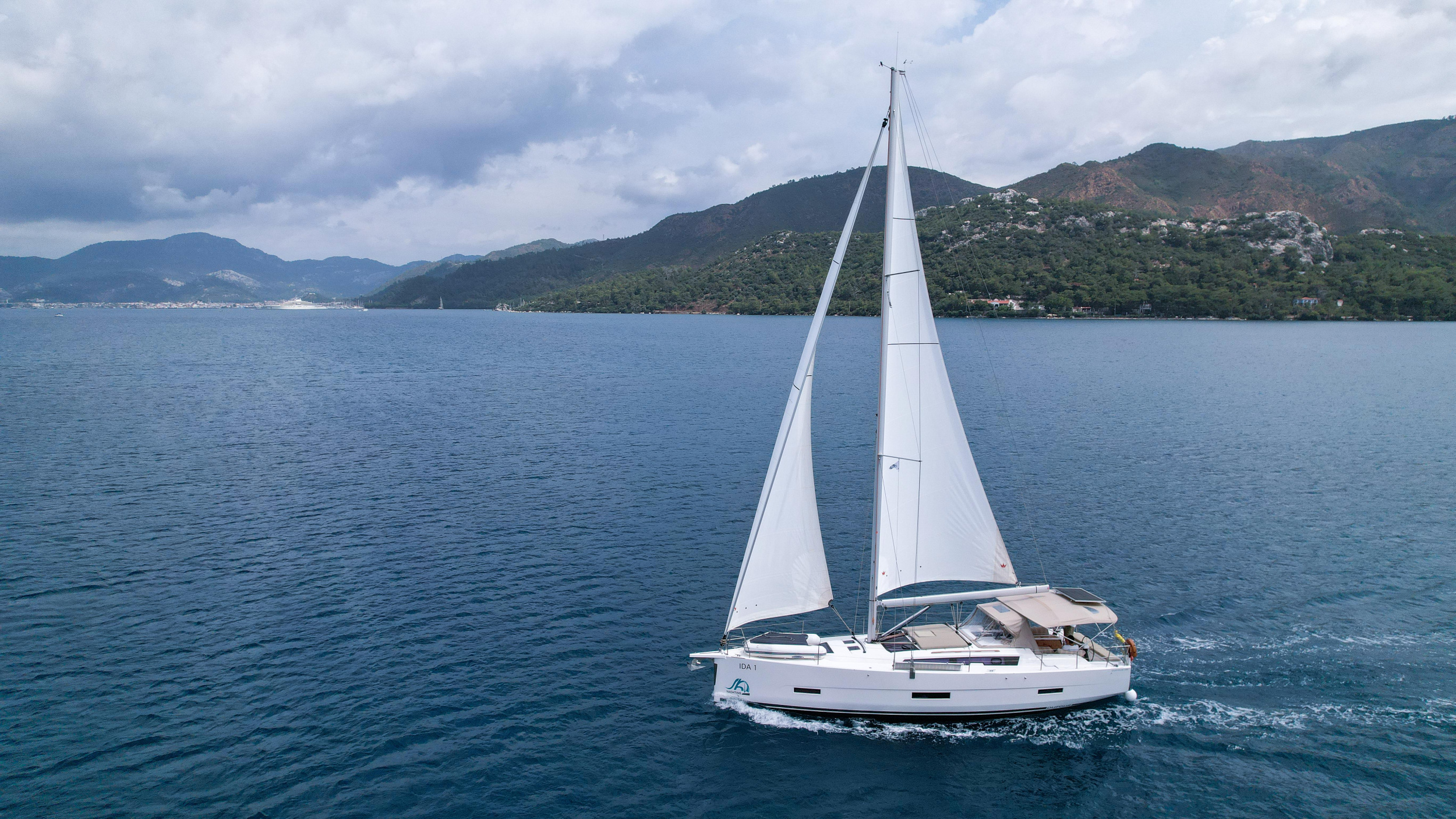 Dufour 430 — photo 48