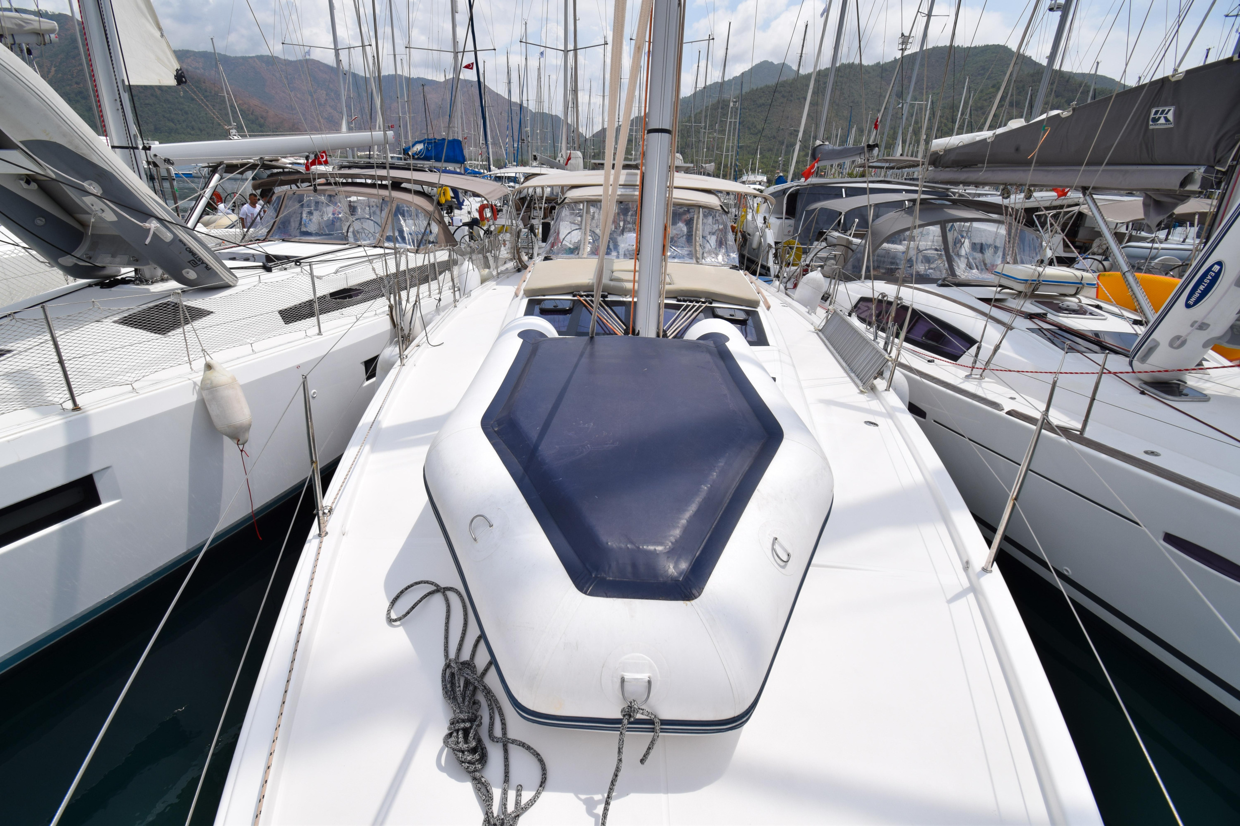Dufour 430 — photo 39