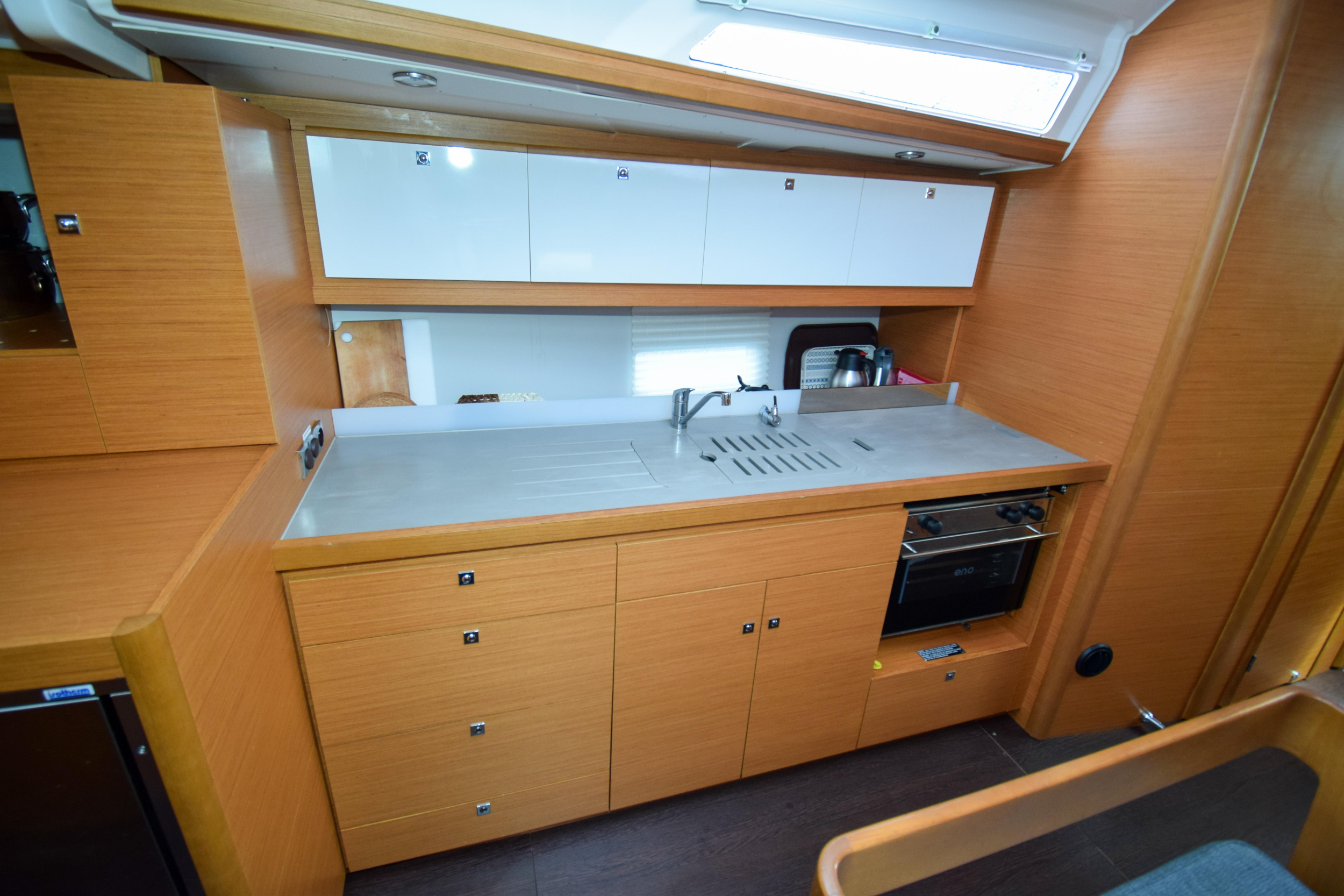 Dufour 430 — photo 16