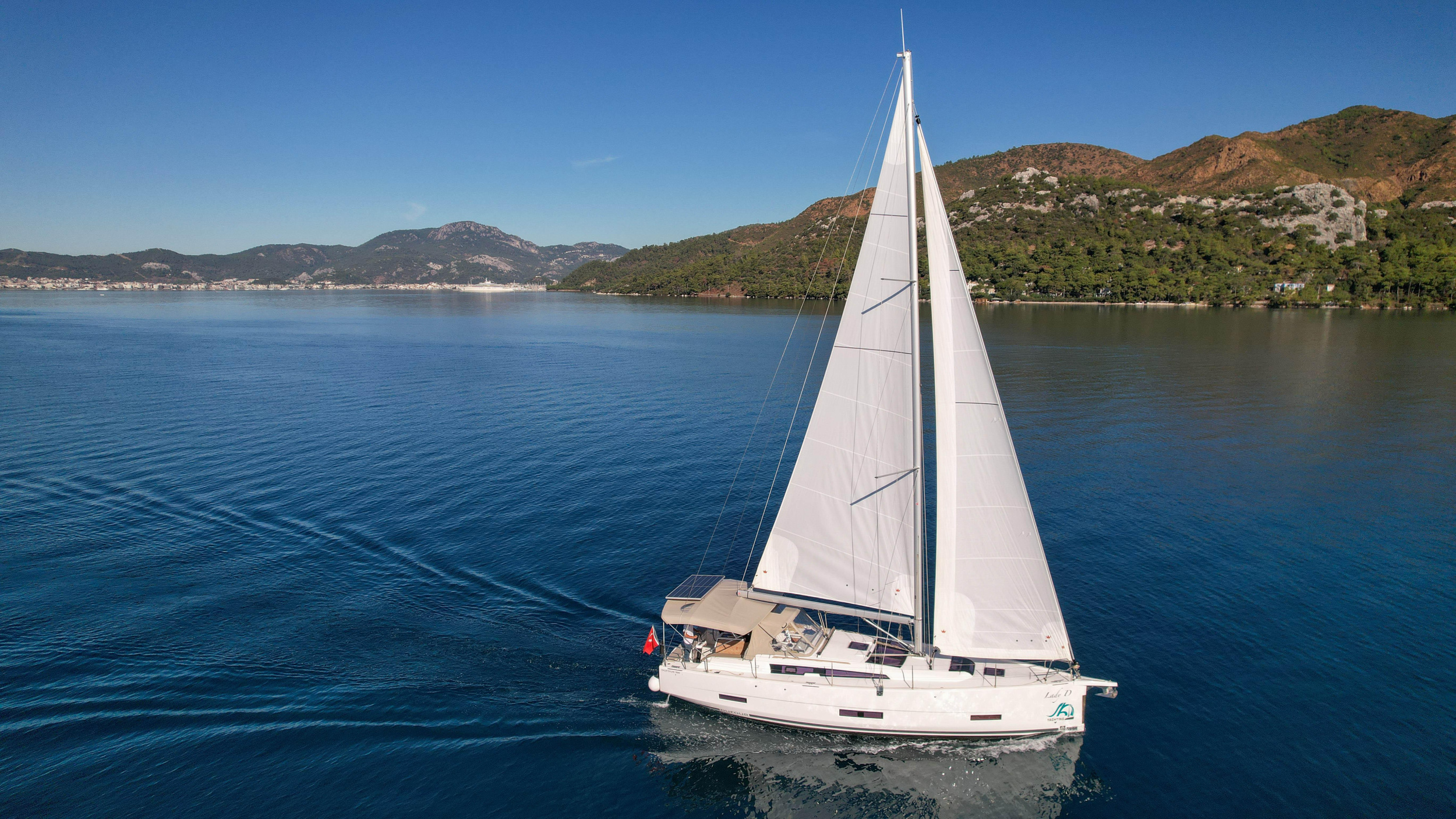 Dufour 390 — photo 29