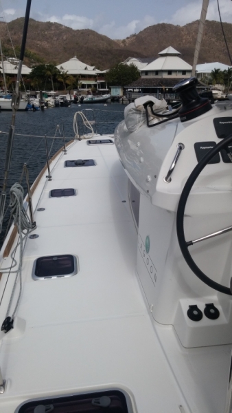 Lagoon 400 S2 — photo 3