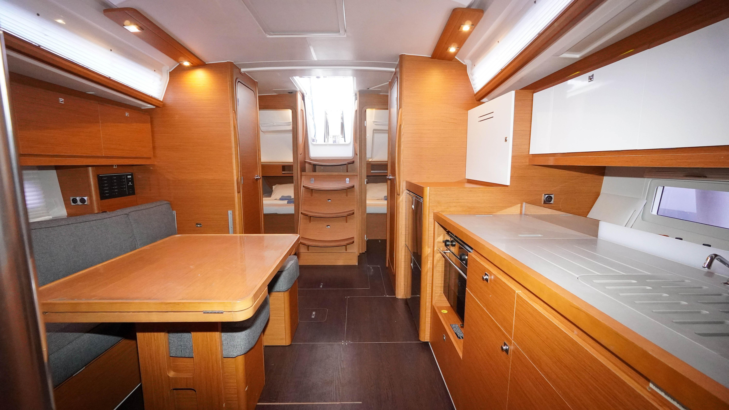 Dufour 390 — photo 28