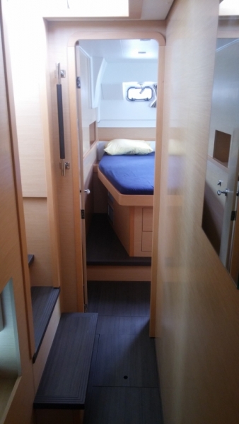 Lagoon 400 S2 — photo 11
