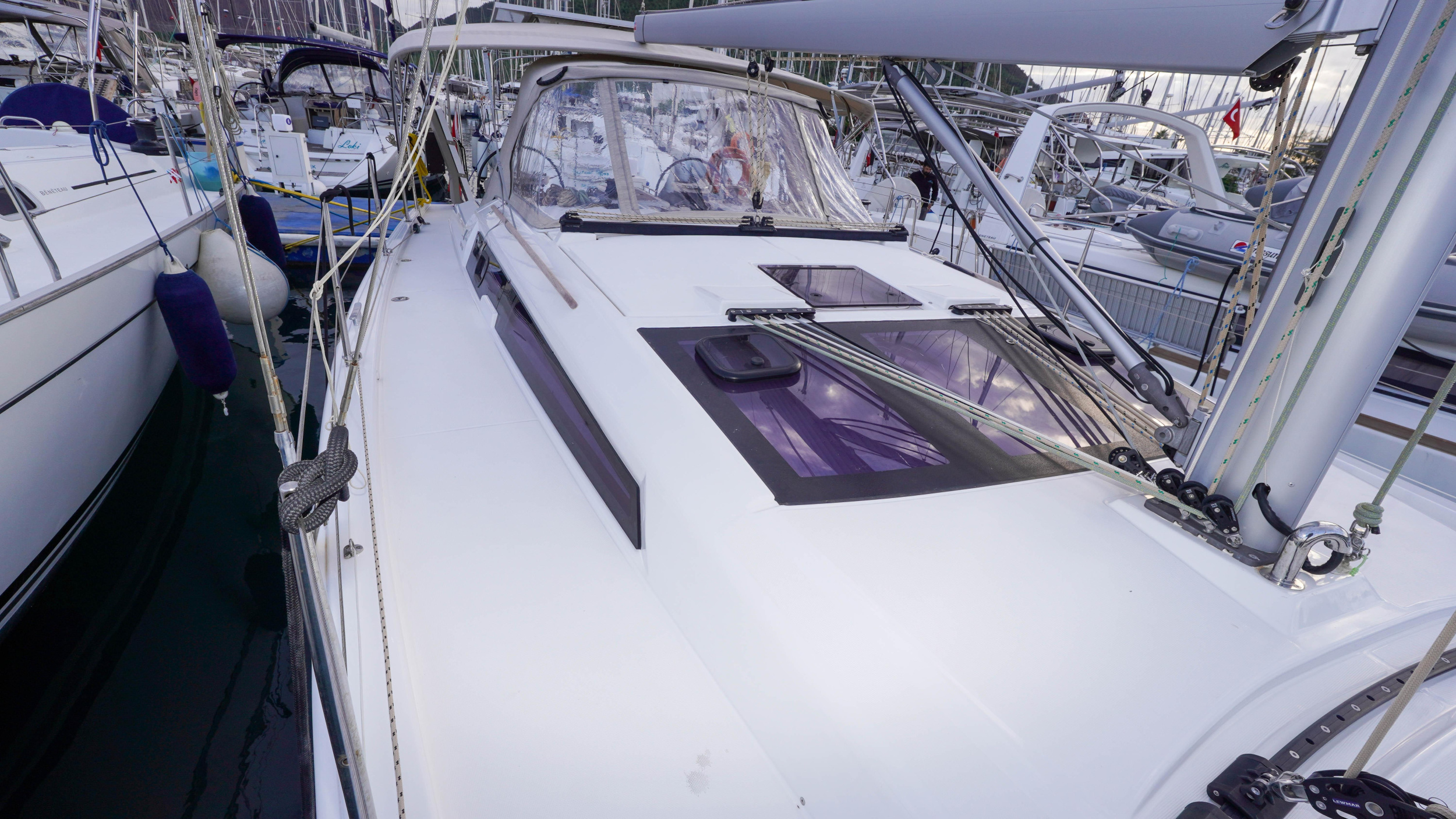 Dufour 390 — photo 20