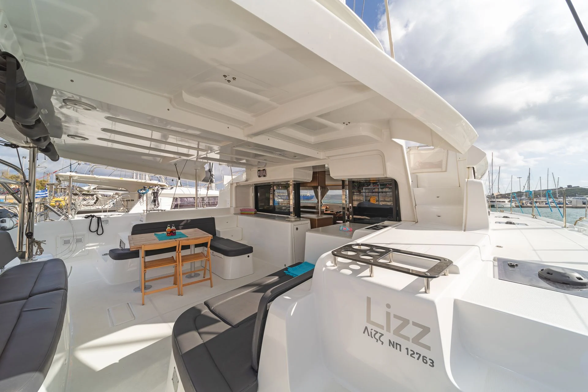 Lagoon 46 — photo 10