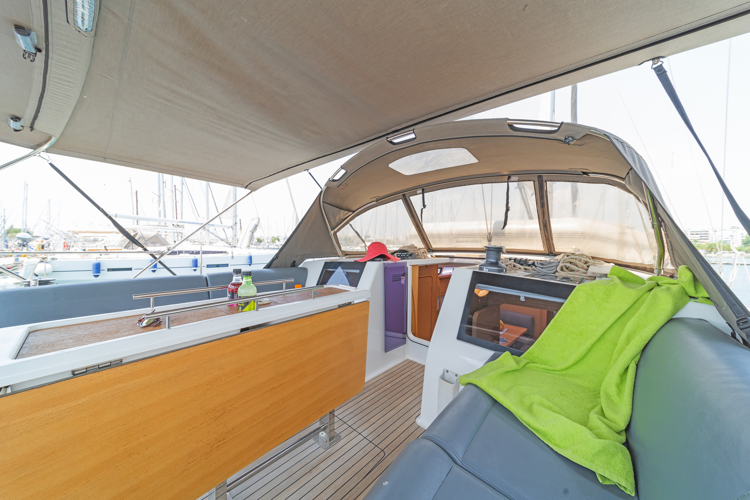 Dufour 460 Grand Large — photo 11