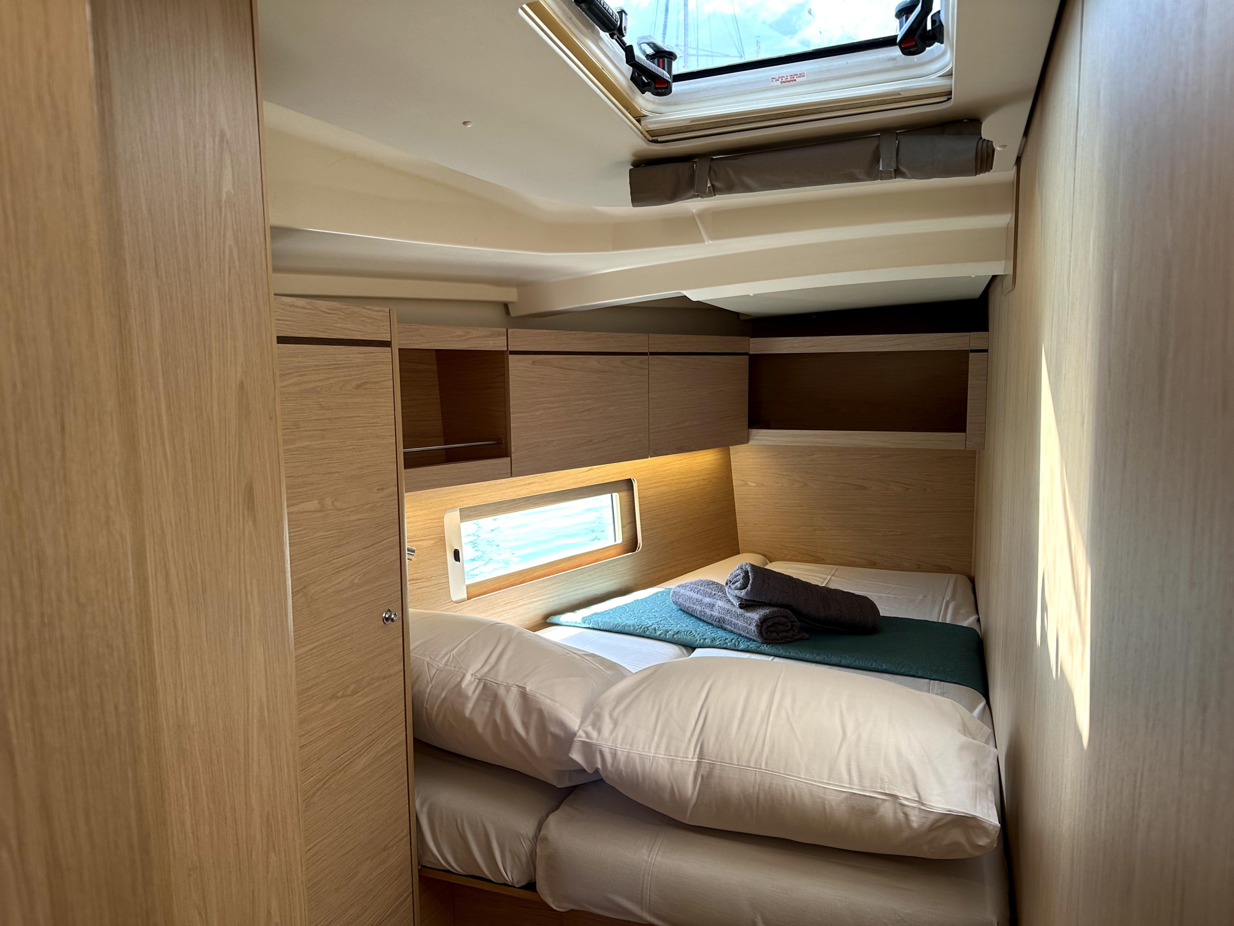 Oceanis 46.1 — photo 9