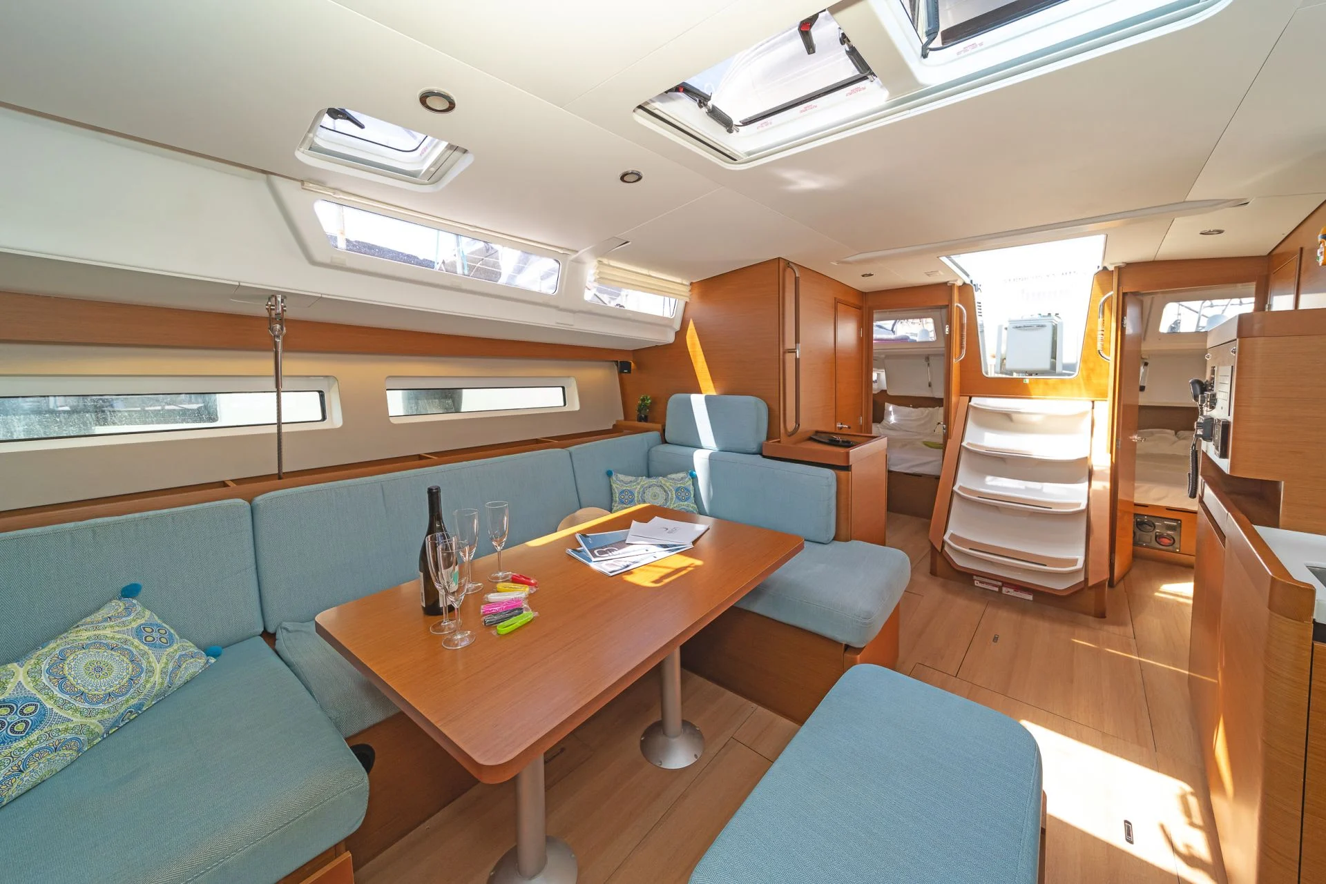 Sun Odyssey 490 — photo 3