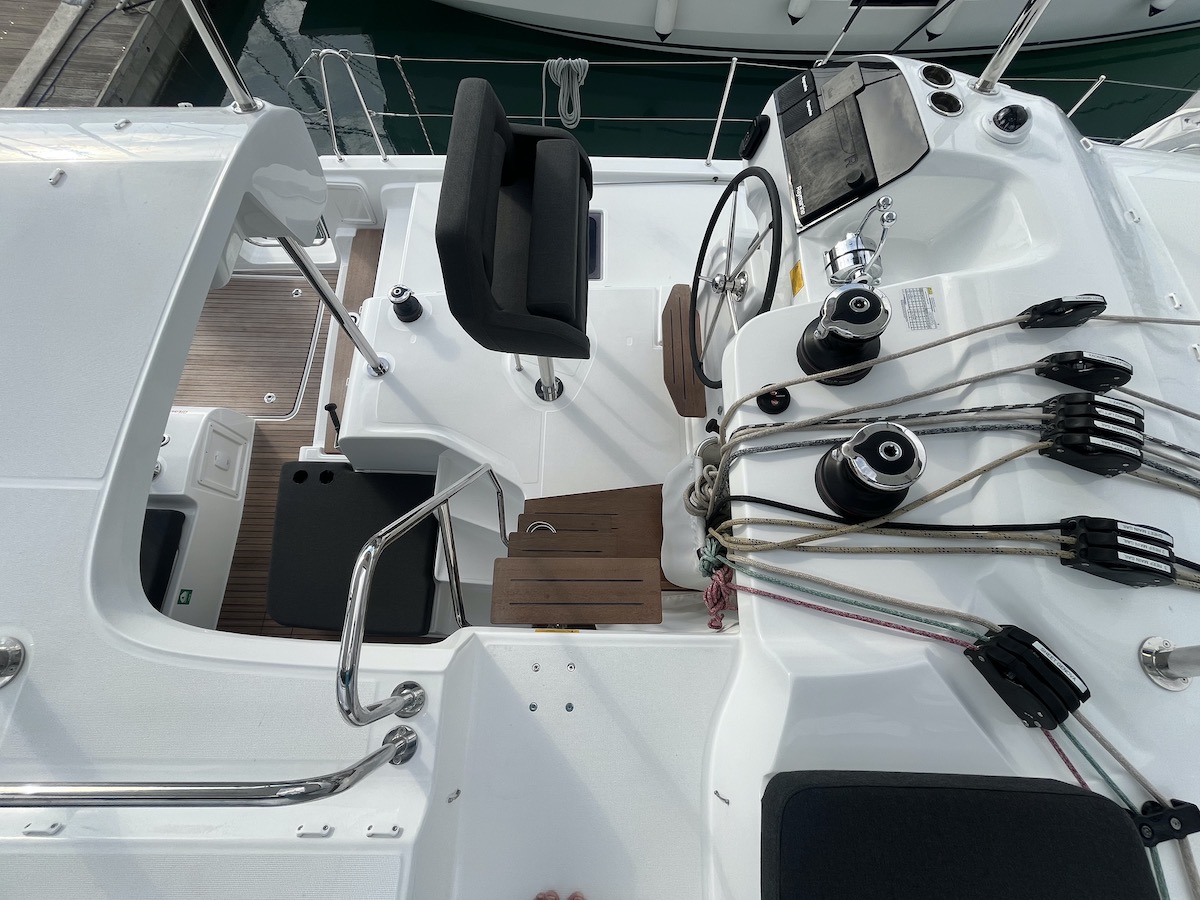 Lagoon 43 — photo 70