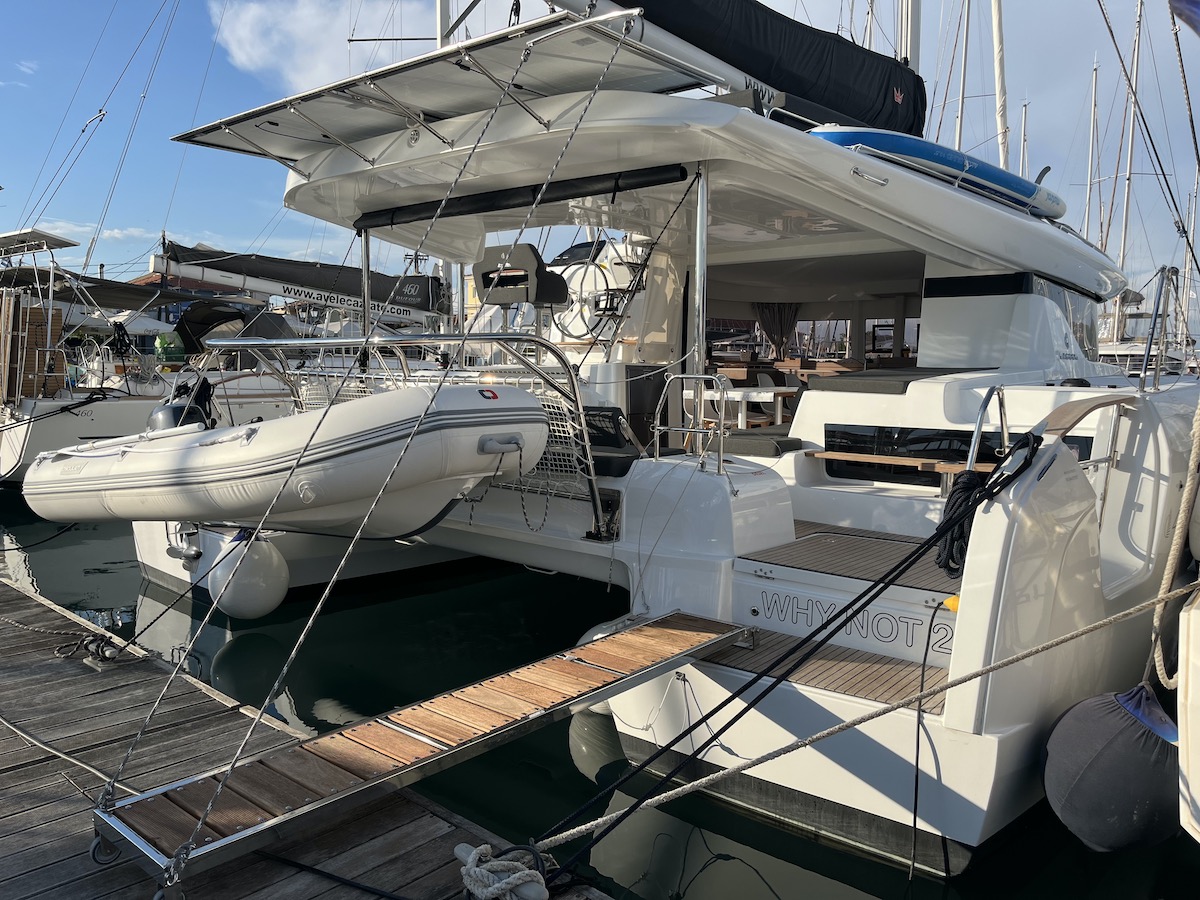 Lagoon 43 — photo 78