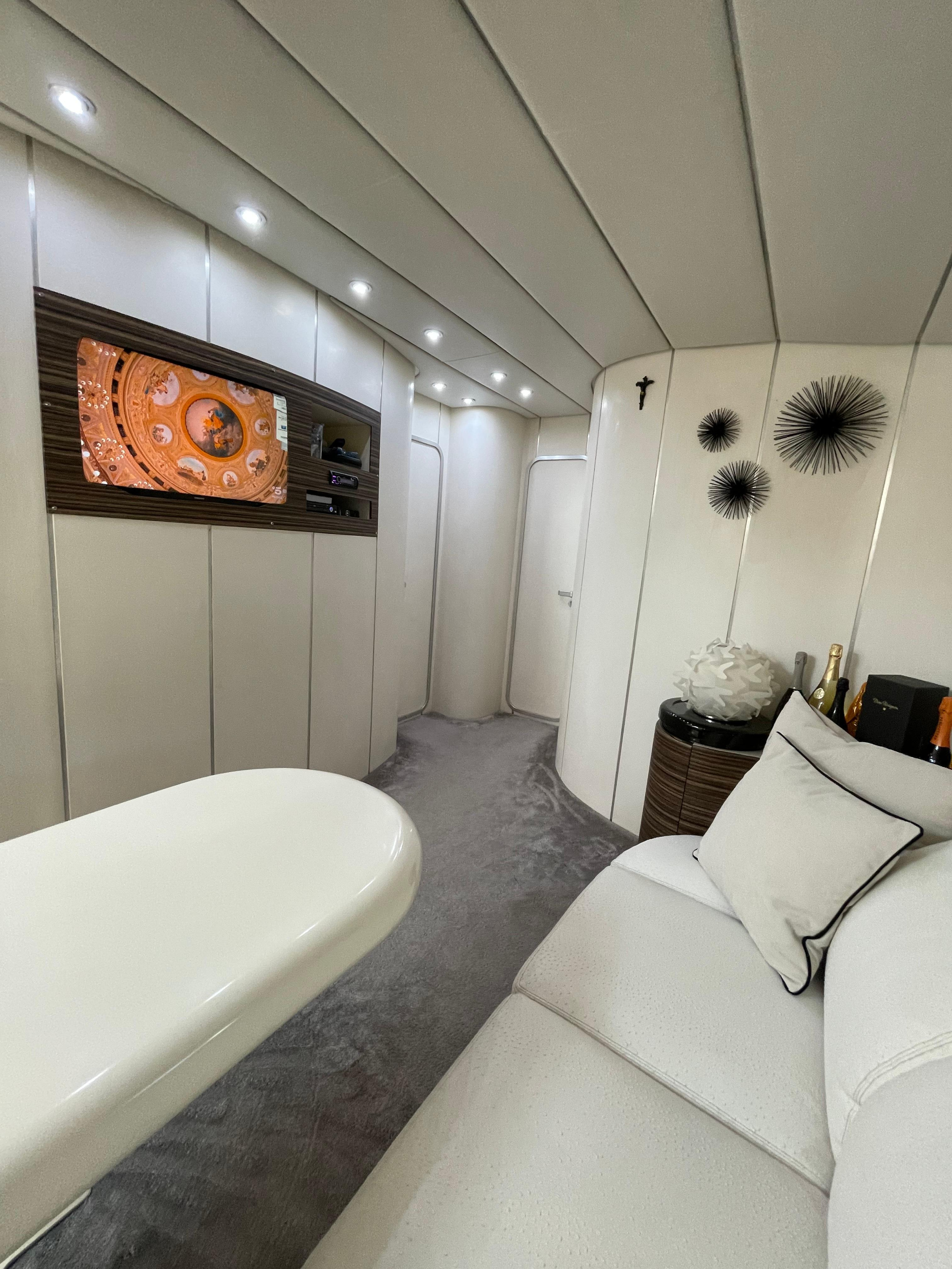 Mangusta 65 — photo 10