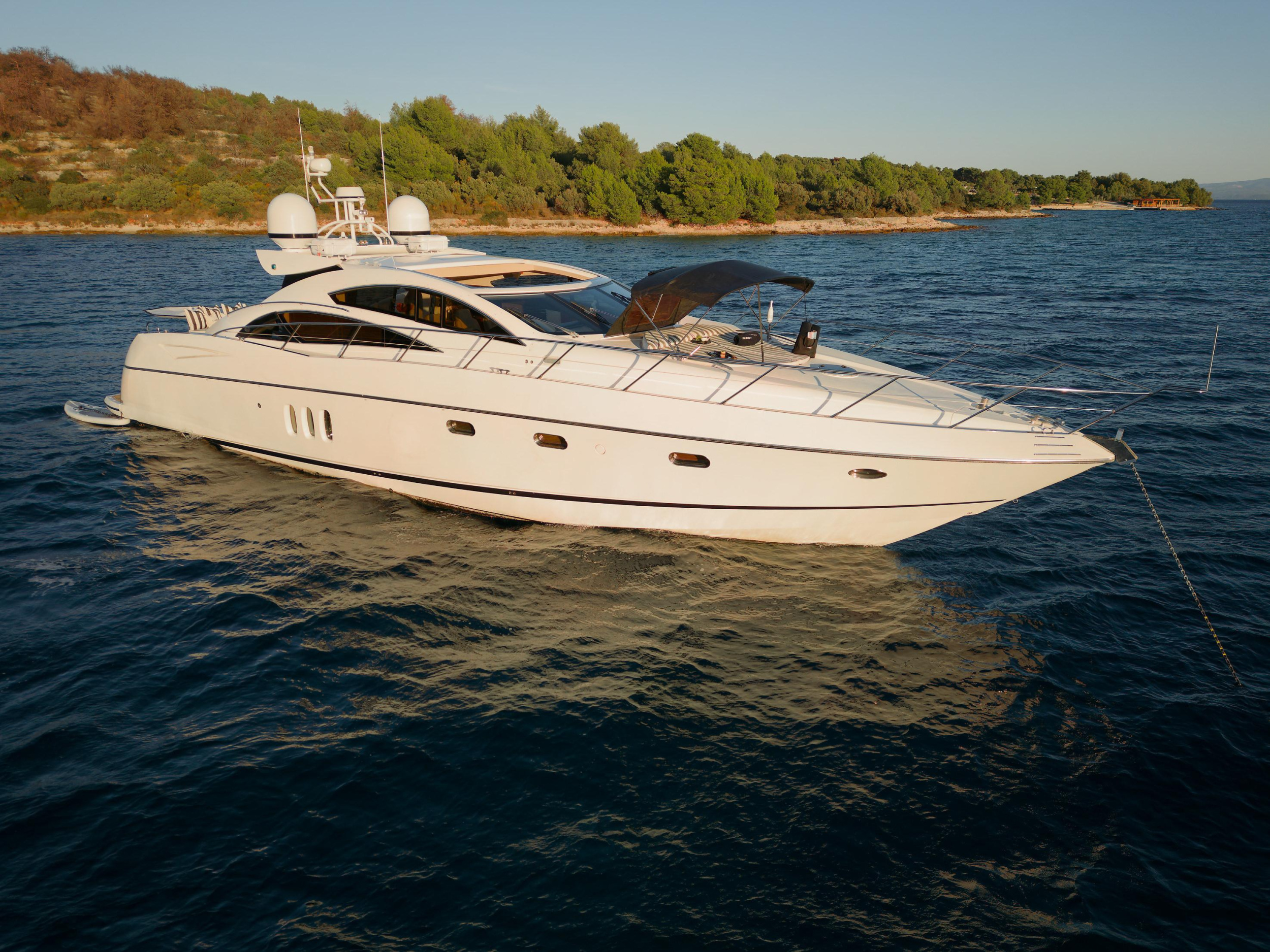 Predator 72 — photo 1