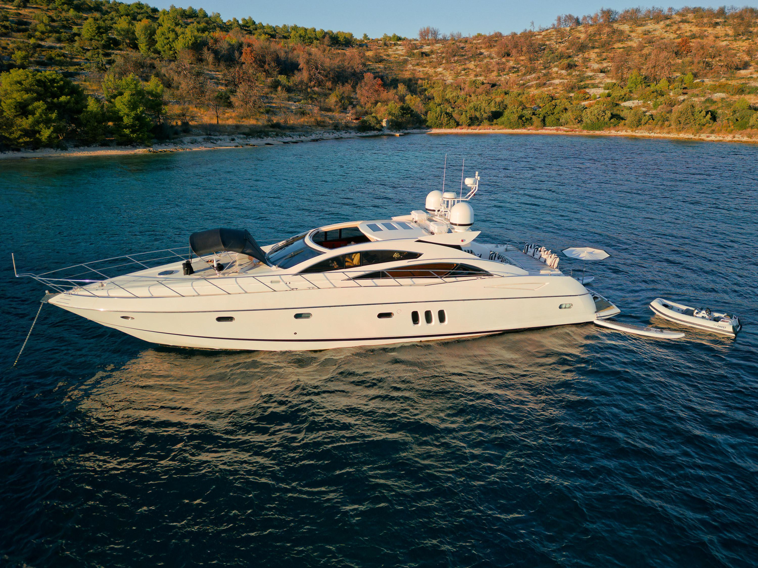 Predator 72 — photo 17