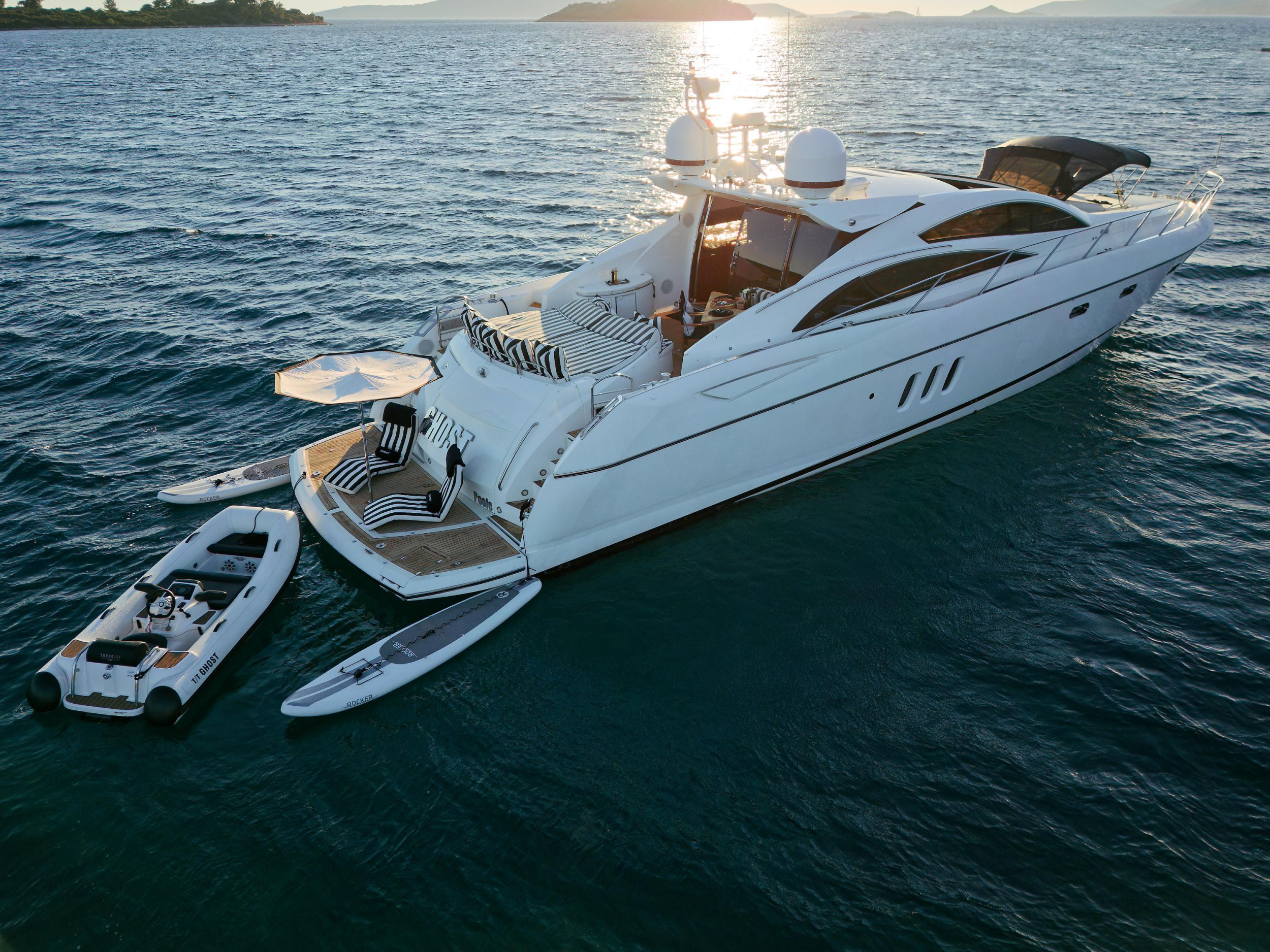 Predator 72 — photo 21