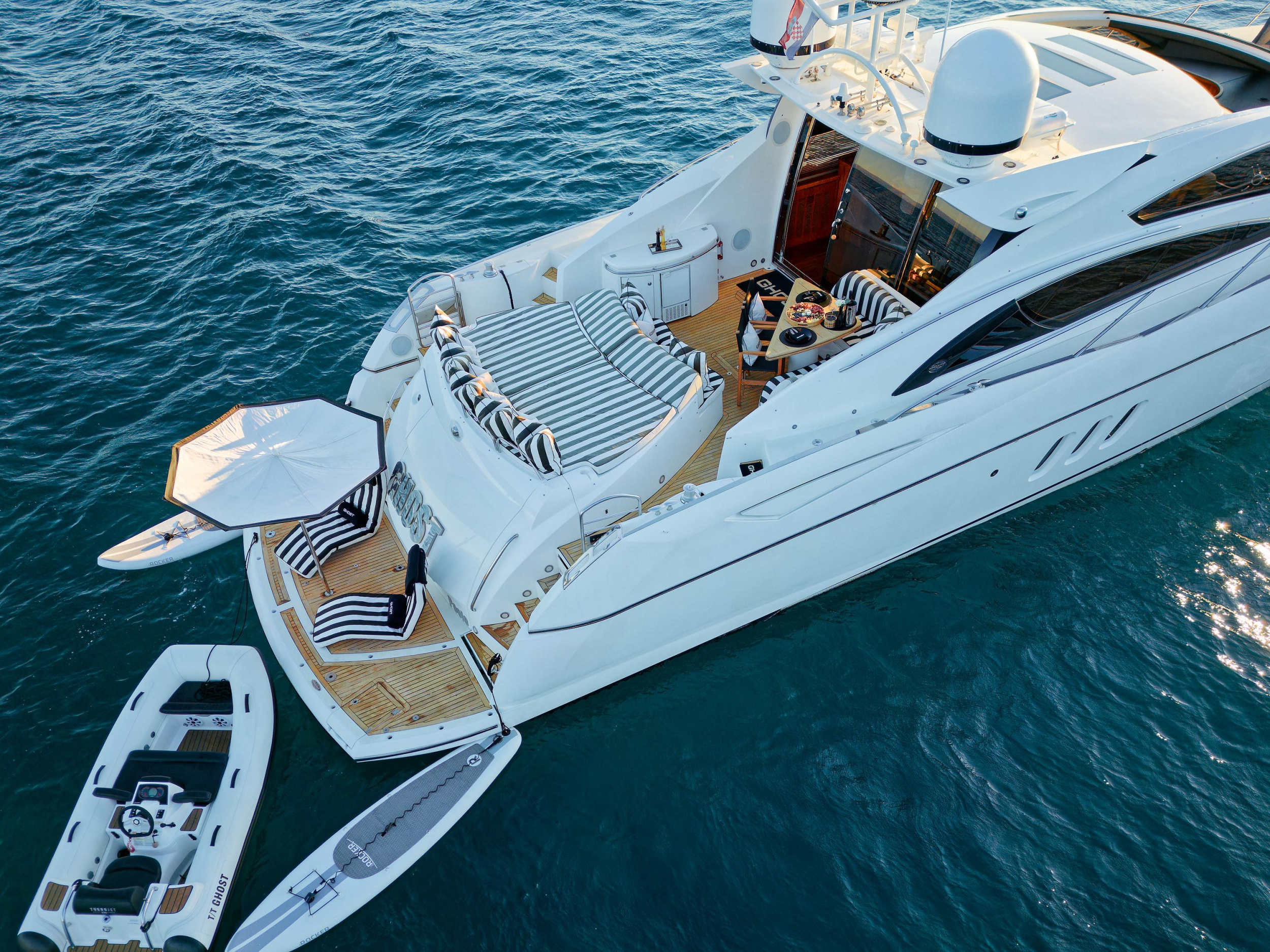Predator 72 — photo 16
