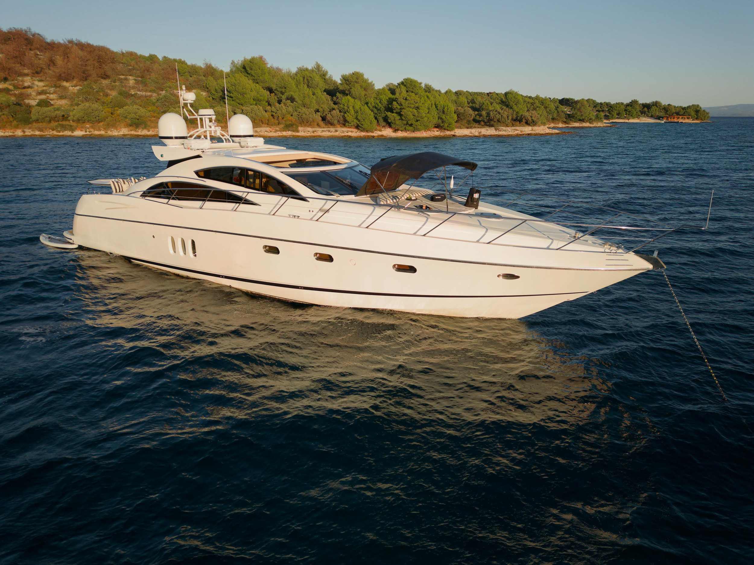 Predator 72 — photo 12