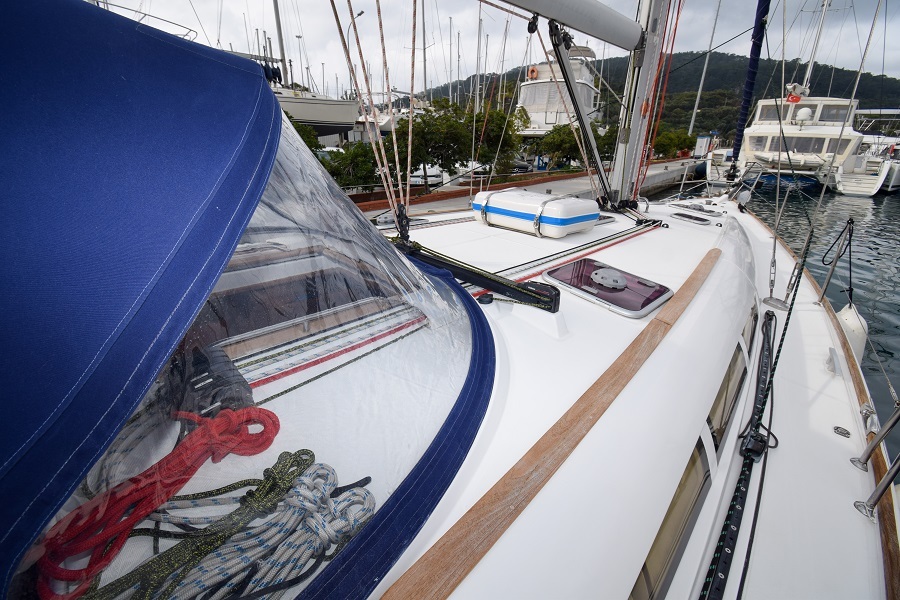 Sun Odyssey 44 i — photo 11