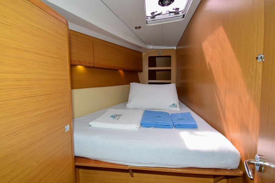 Sun Odyssey 44 i — photo 27