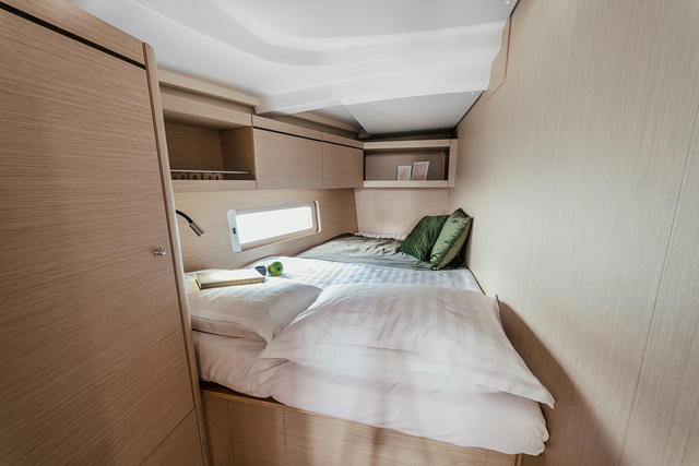 Oceanis 46.1 — photo 9