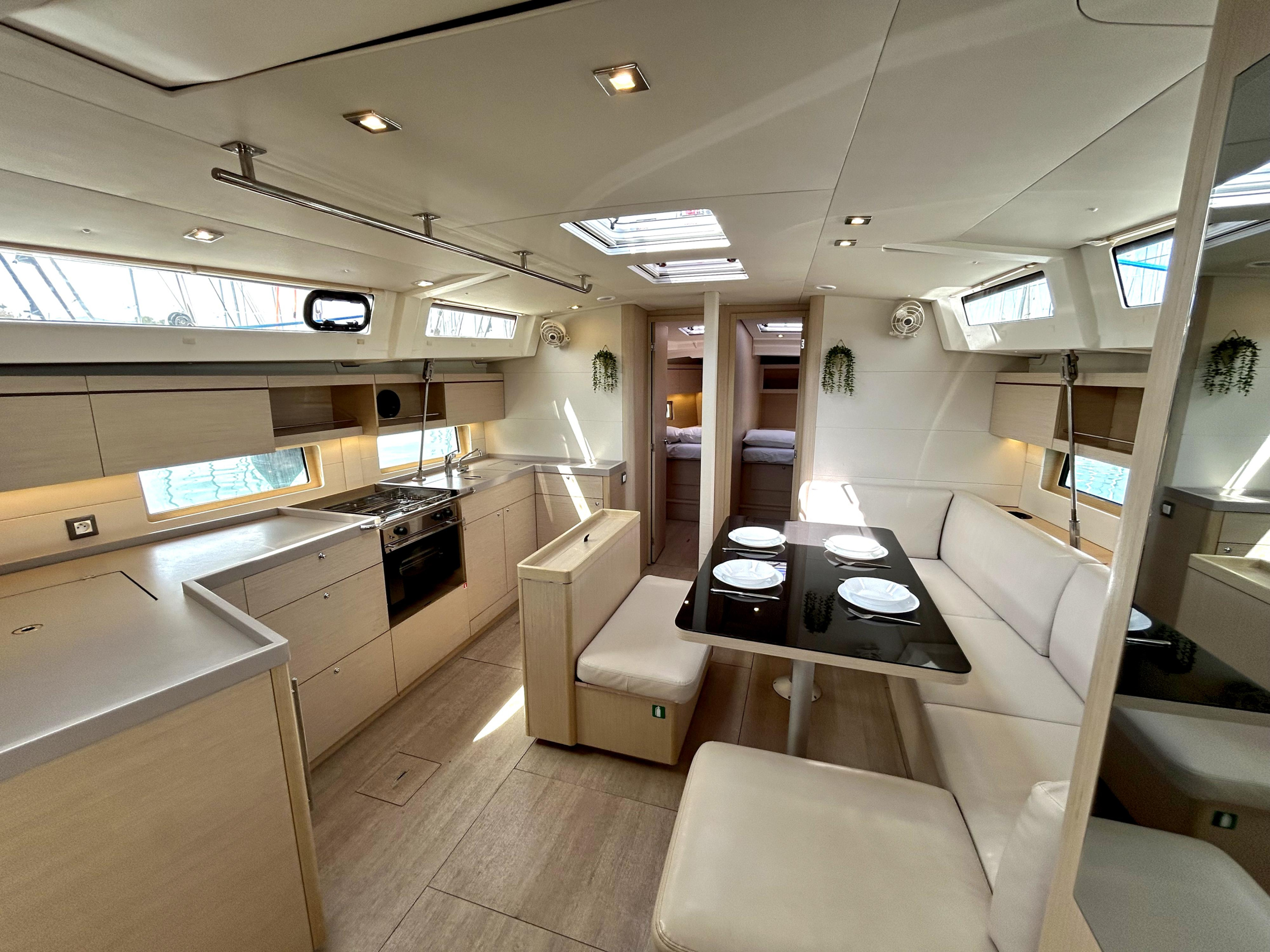 Oceanis 46.1 — photo 9