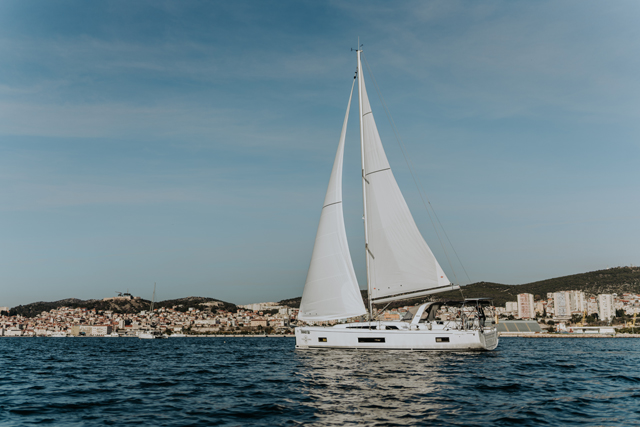 Oceanis 46.1 — photo 15