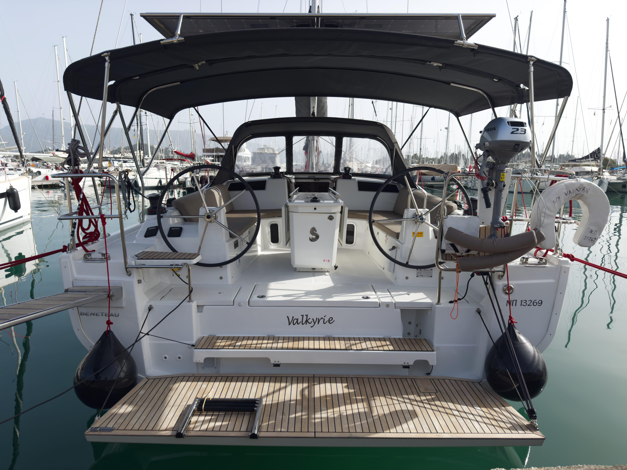 Oceanis 40.1 — photo 15
